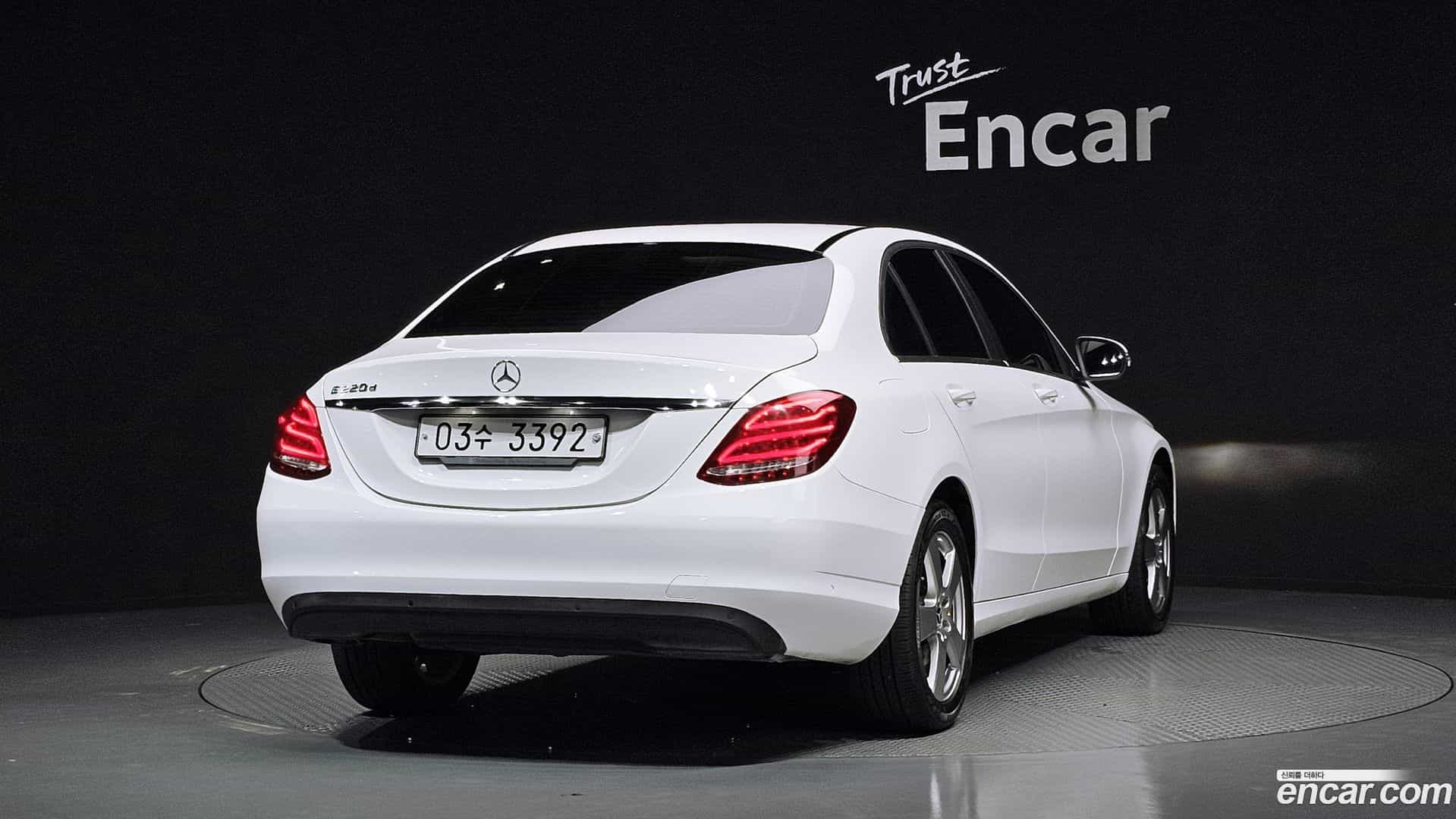 C-Class Mercedes-Benz 2018.3-OUTER-002