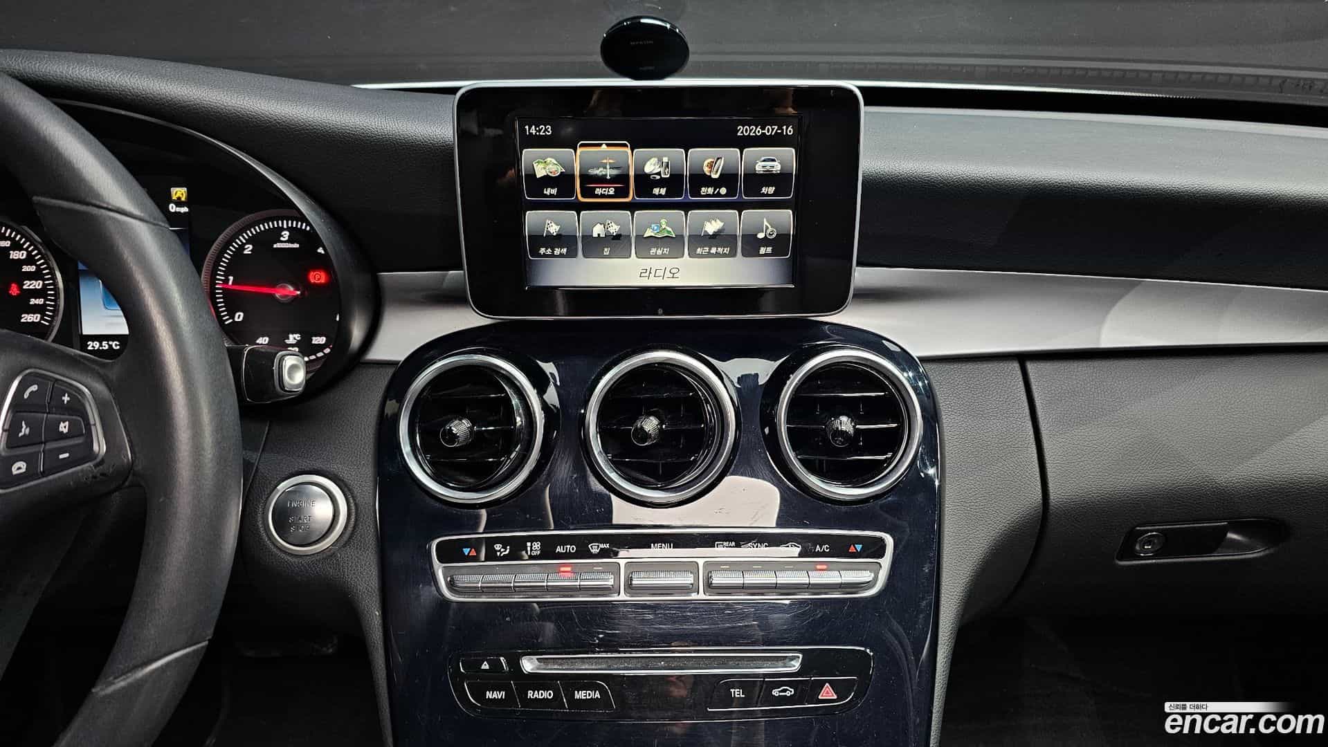 C-Class Mercedes-Benz 2018.3-OPTION-016