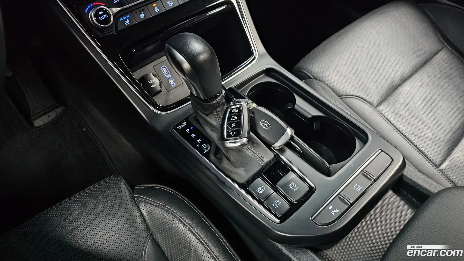 Grandeur Hyundai 2019.4-INNER-009