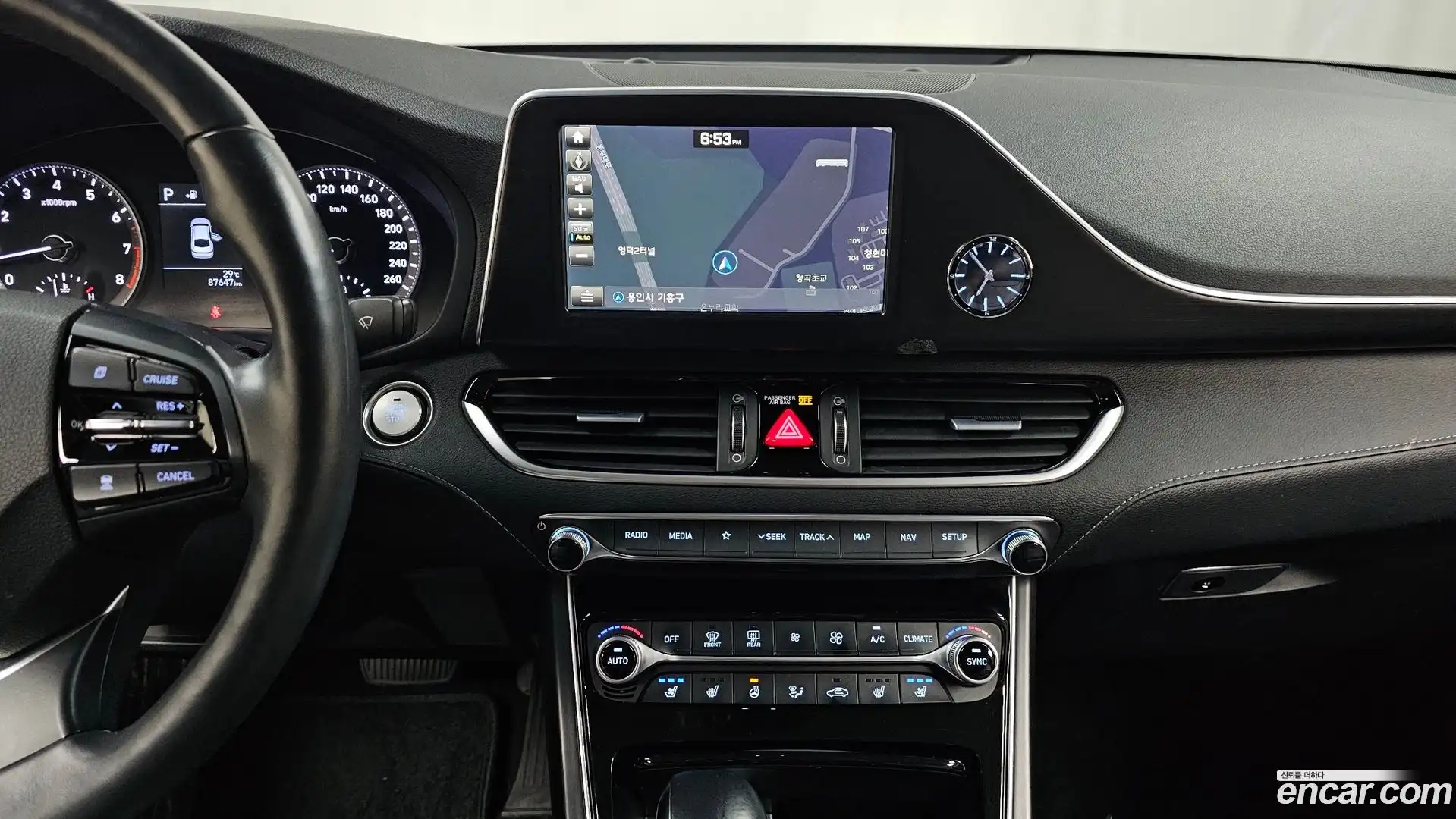 Grandeur Hyundai 2019.4-OPTION-016