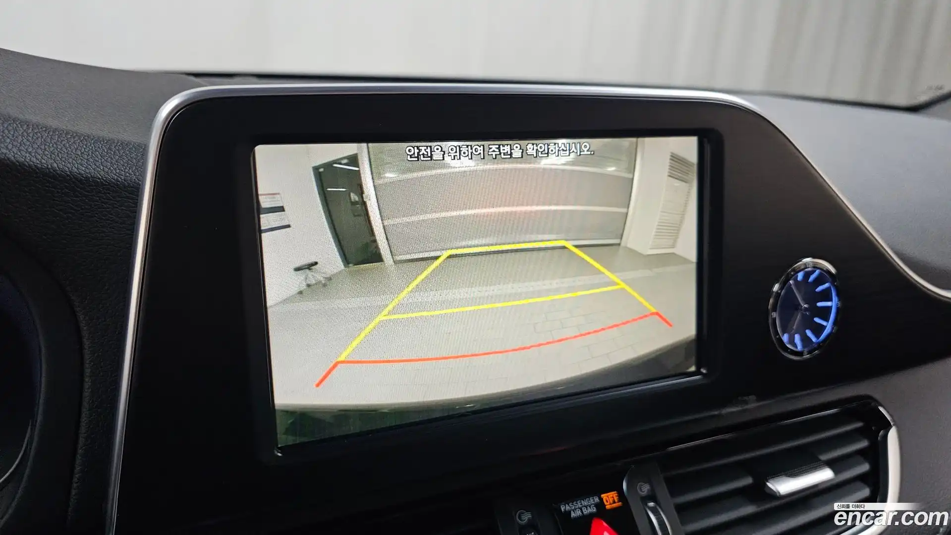 Grandeur Hyundai 2019.4-OPTION-018