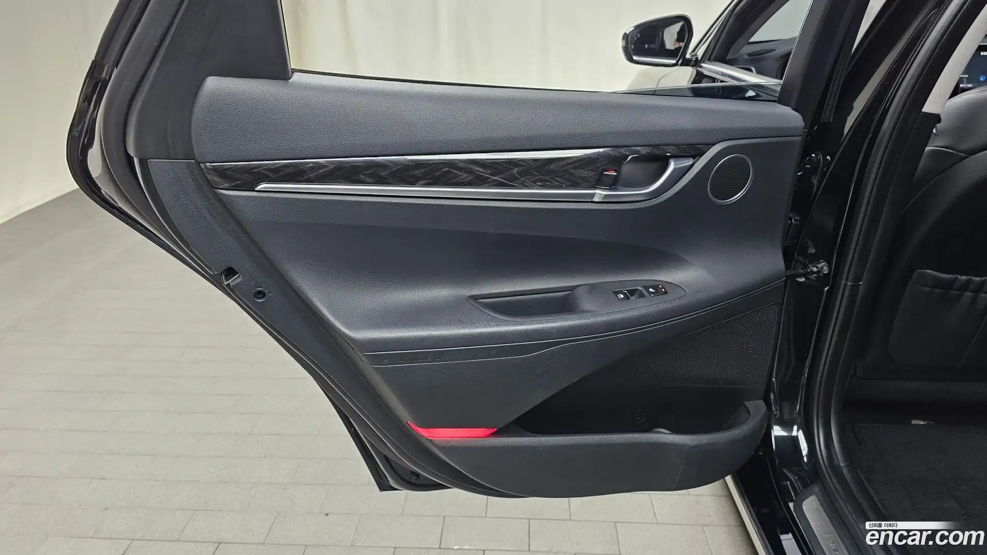 Grandeur Hyundai 2019.4-INNER-035