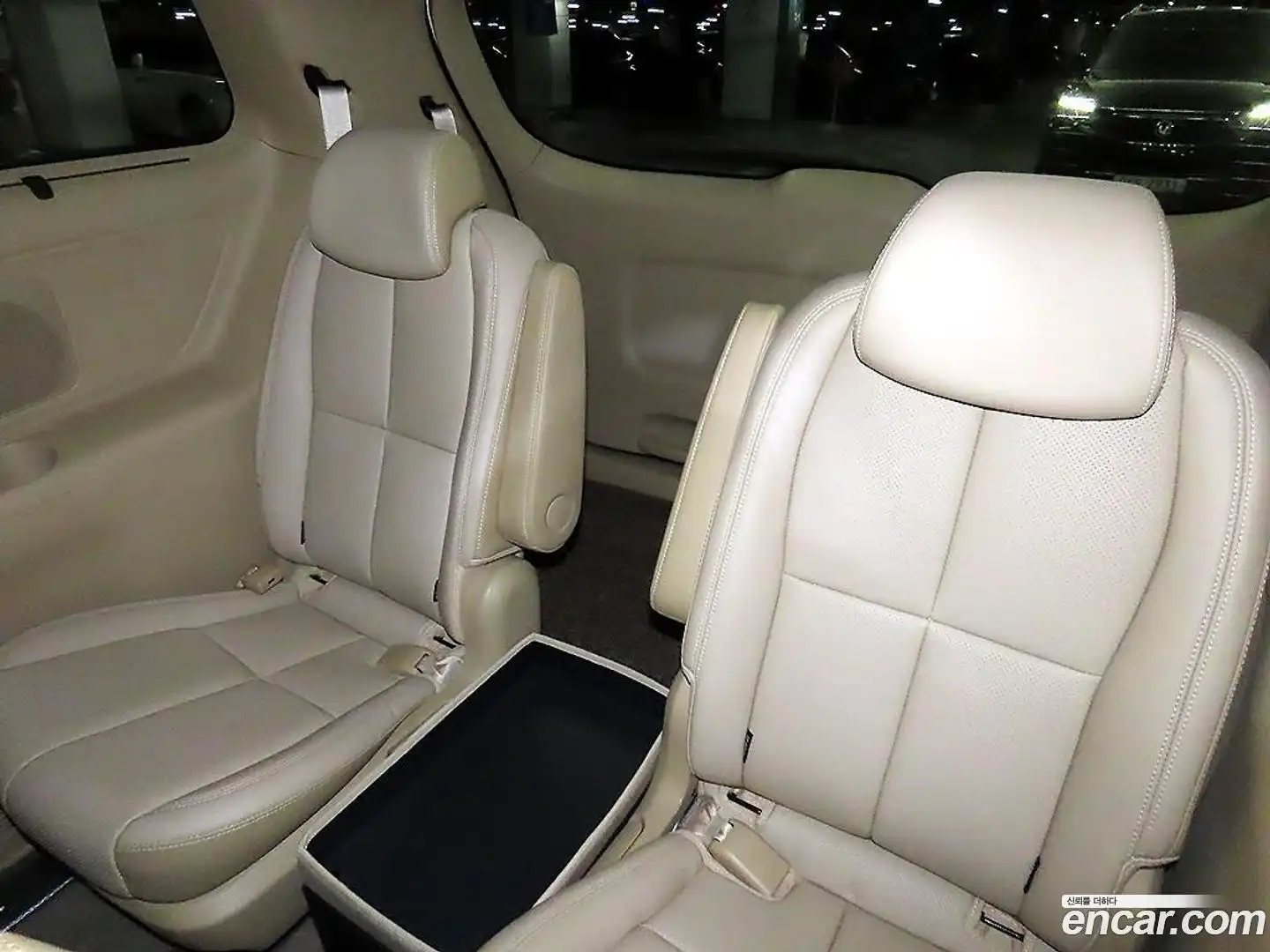 Canival Kia 2020.1-INNER-008