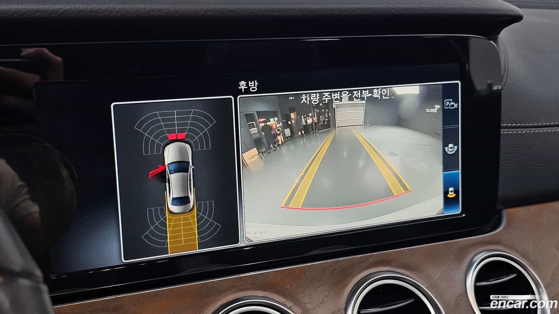 E-Class Mercedes-Benz 2019.4-OPTION-020