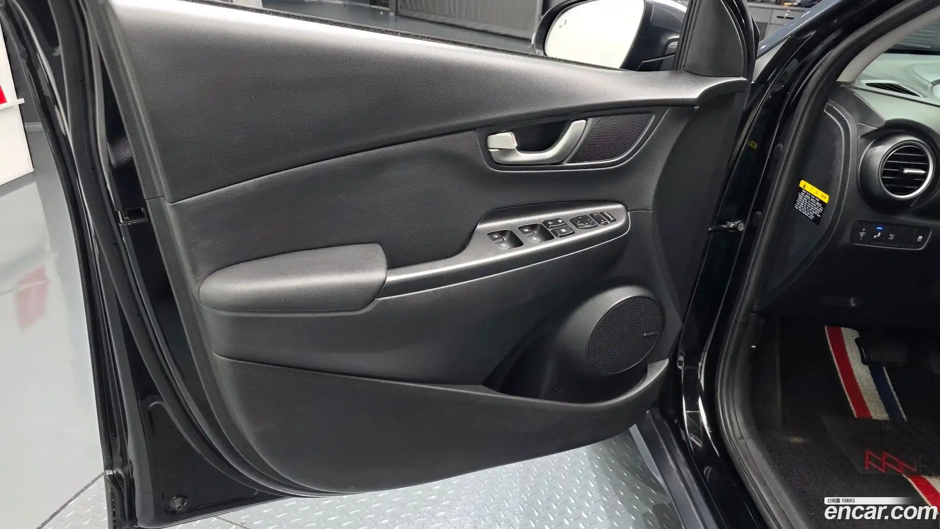 Kona Hyundai 2017.9-INNER-034
