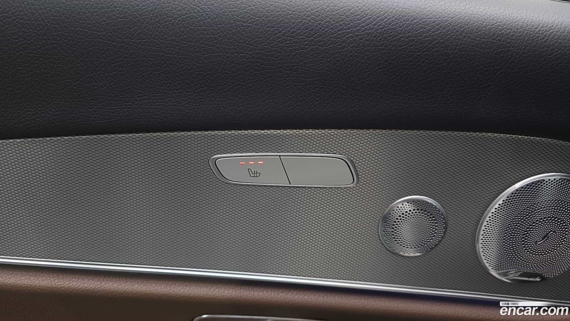 E-Class Mercedes-Benz 2018.8-OPTION-043