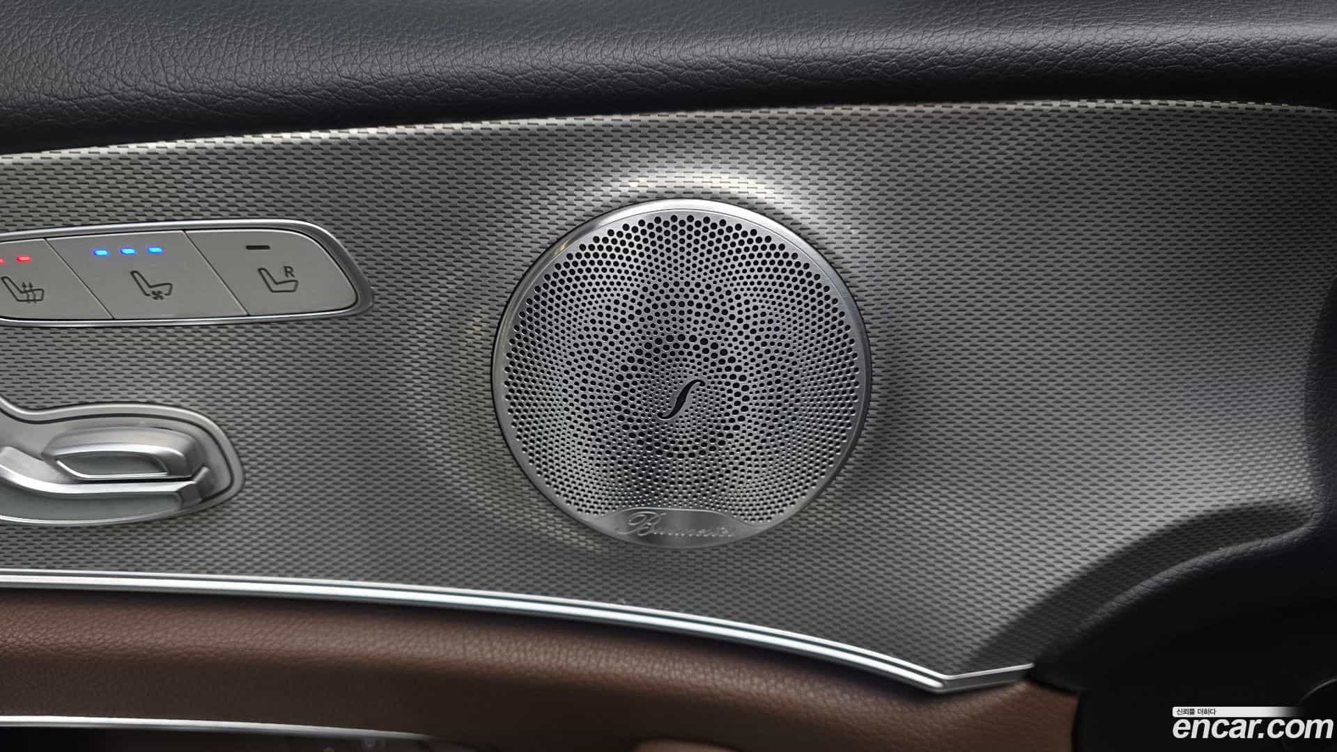 E-Class Mercedes-Benz 2018.8-OPTION-049