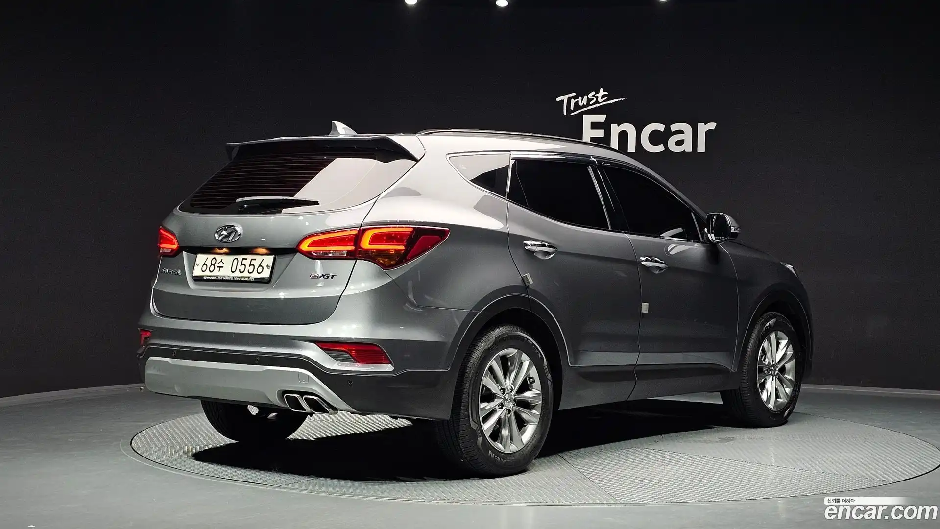 Santafe Hyundai 2015.10-OUTER-002