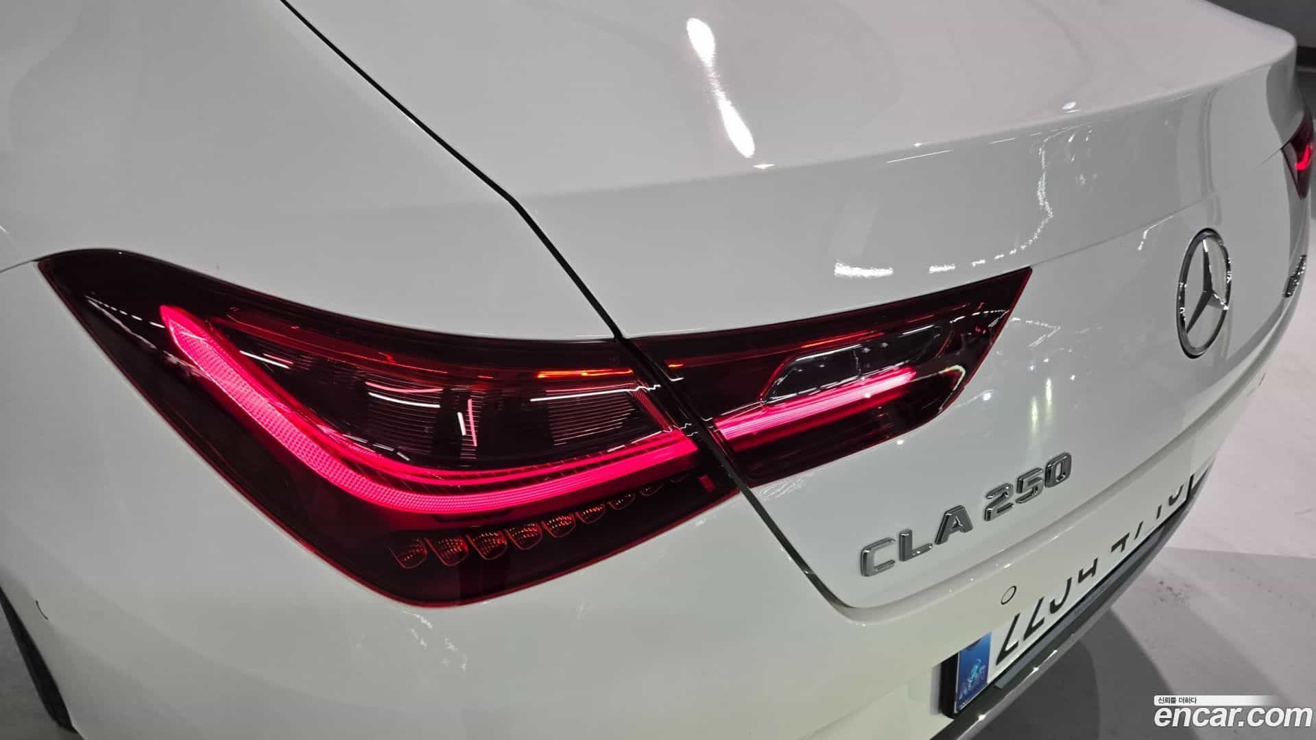 CLA-Class Mercedes-Benz 2025.9-OPTION-017