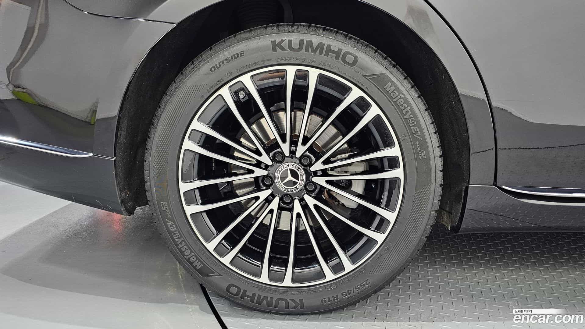 S-Class Mercedes-Benz 2023.6-OUTER-005