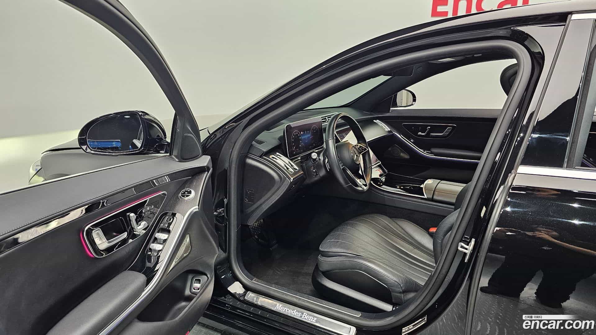 S-Class Mercedes-Benz 2023.6-INNER-010
