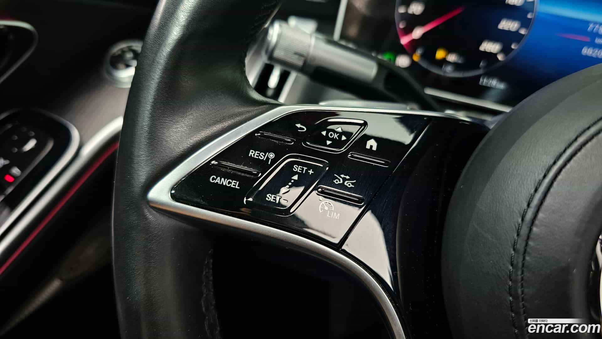 S-Class Mercedes-Benz 2023.6-OPTION-018