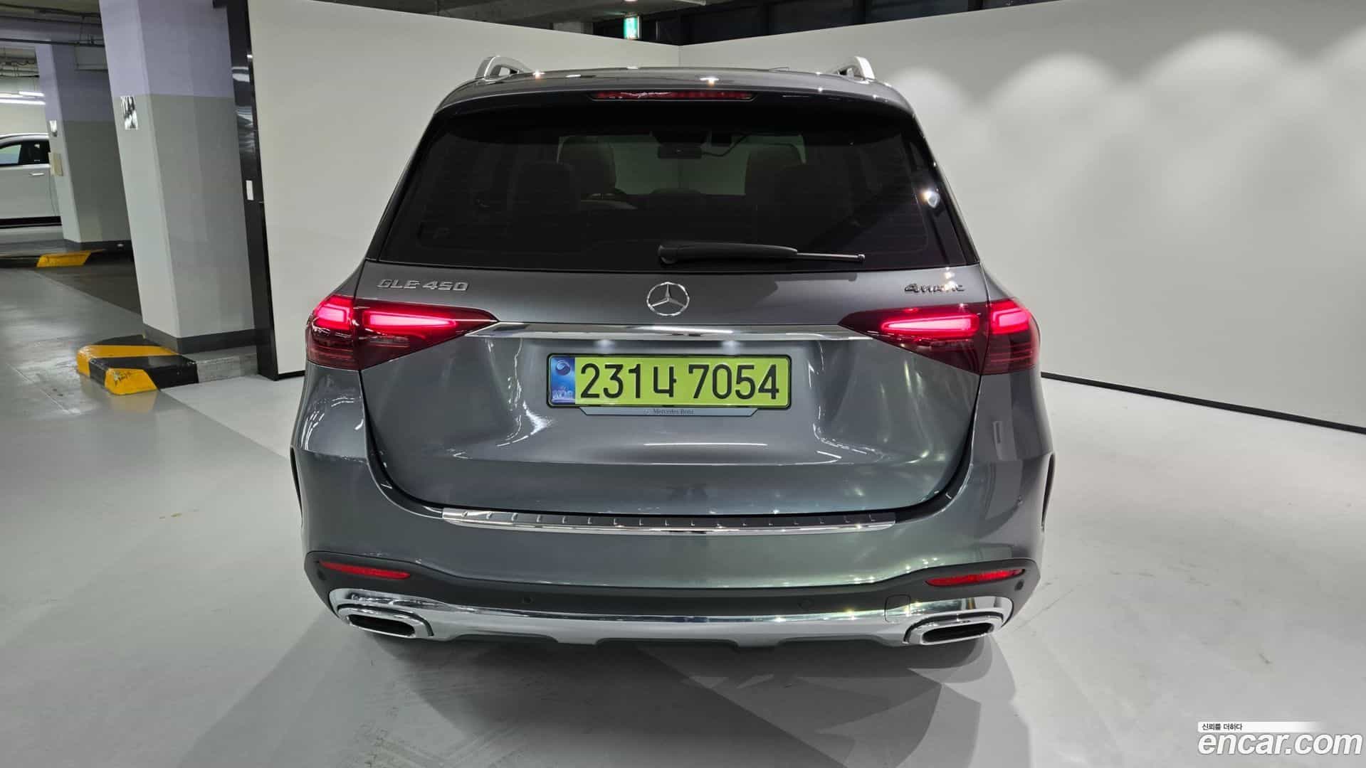 GLE-Class Mercedes-Benz 2025.5-INNER-007