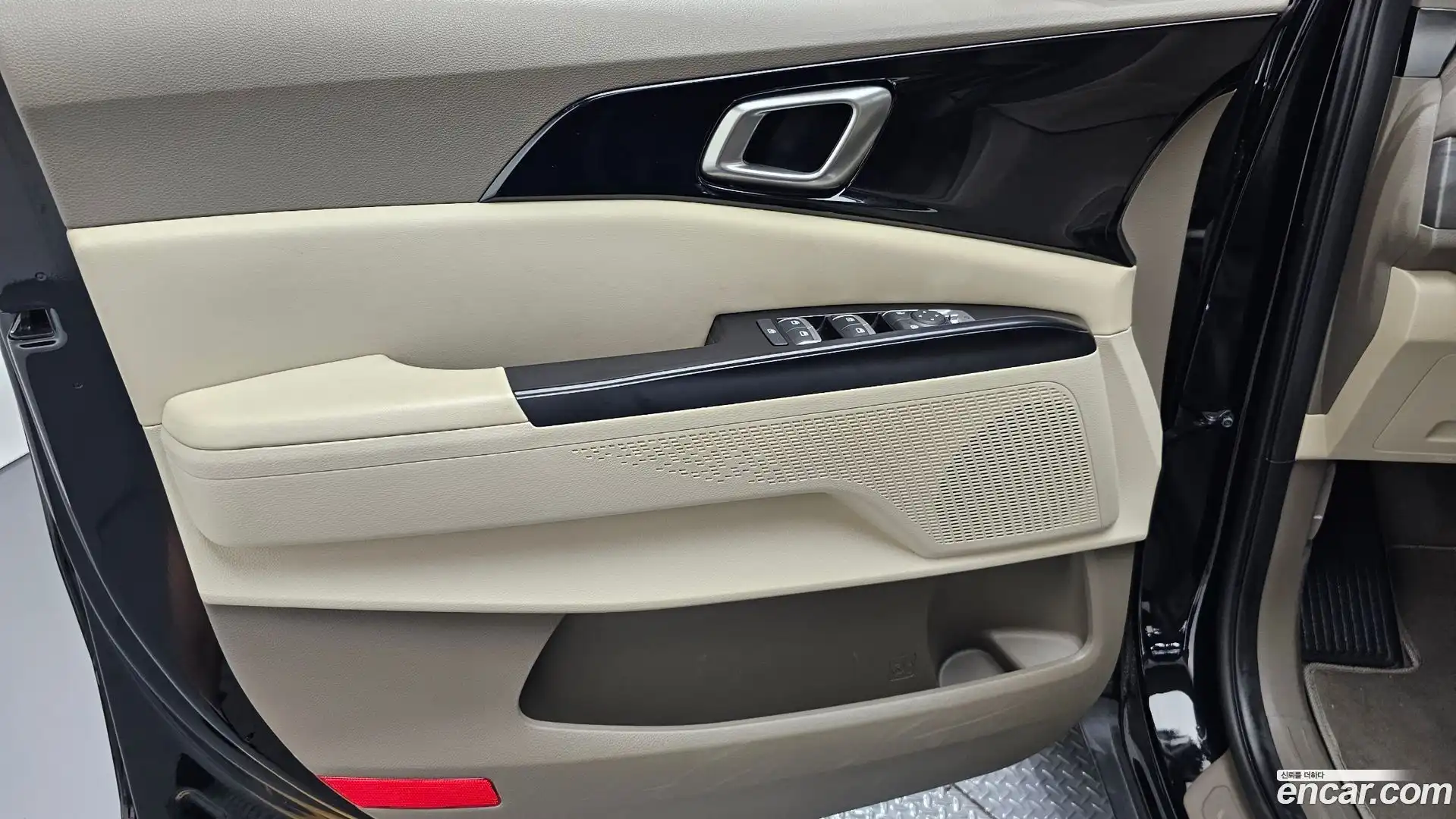 Canival Kia 2023.10-INNER-034