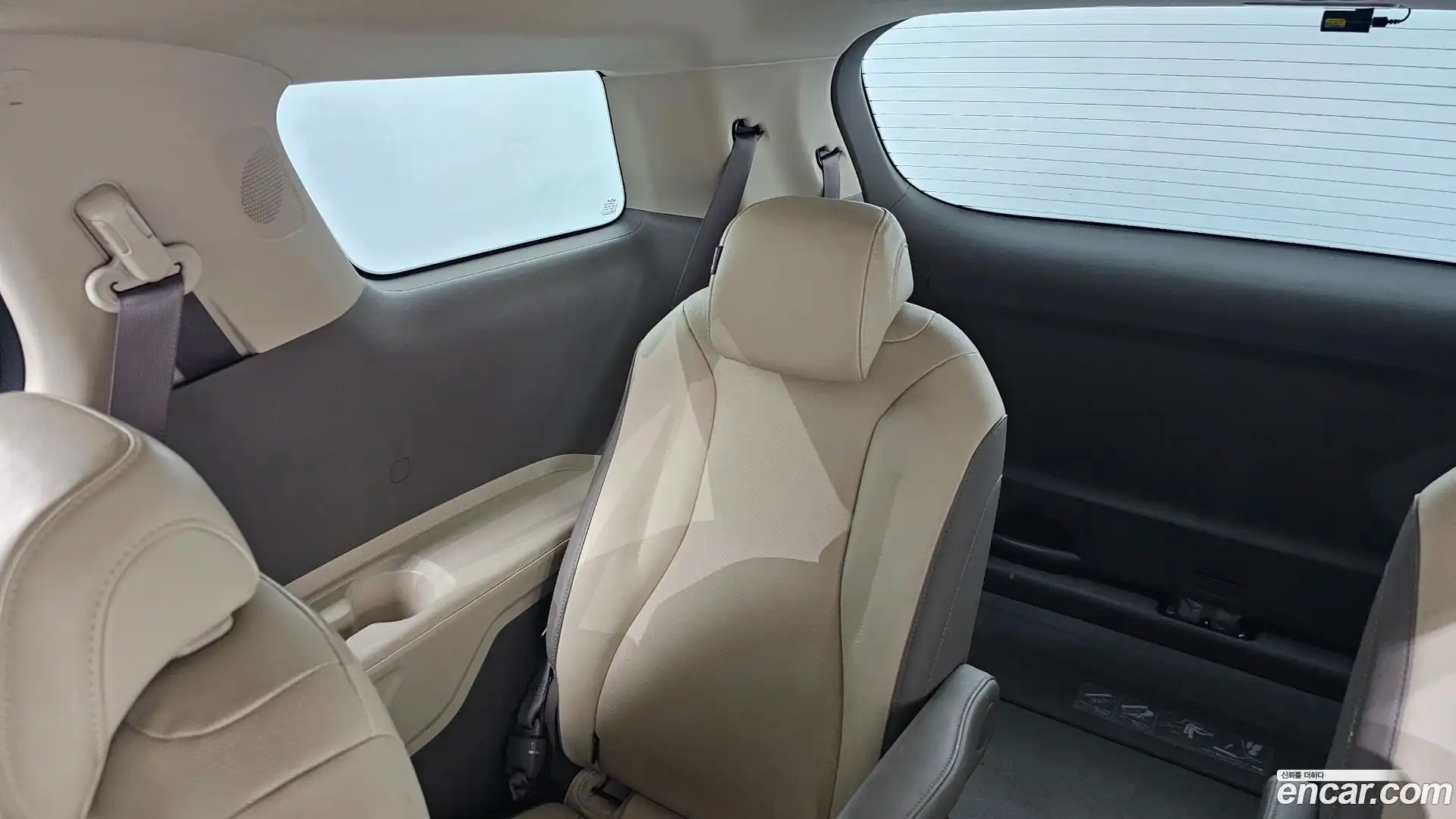 Canival Kia 2023.10-OPTION-042