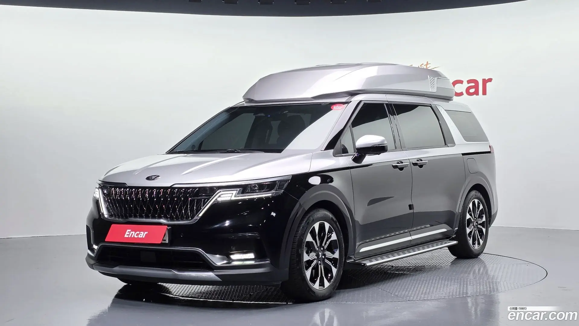 Main__Slider__Photo:Canival Kia 2021.3-0