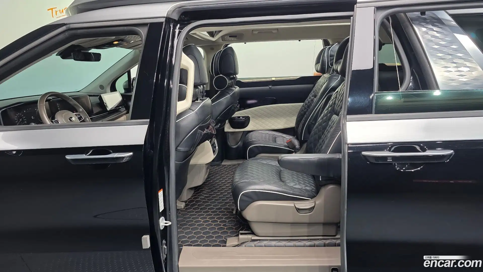 Canival Kia 2021.3-OPTION-015