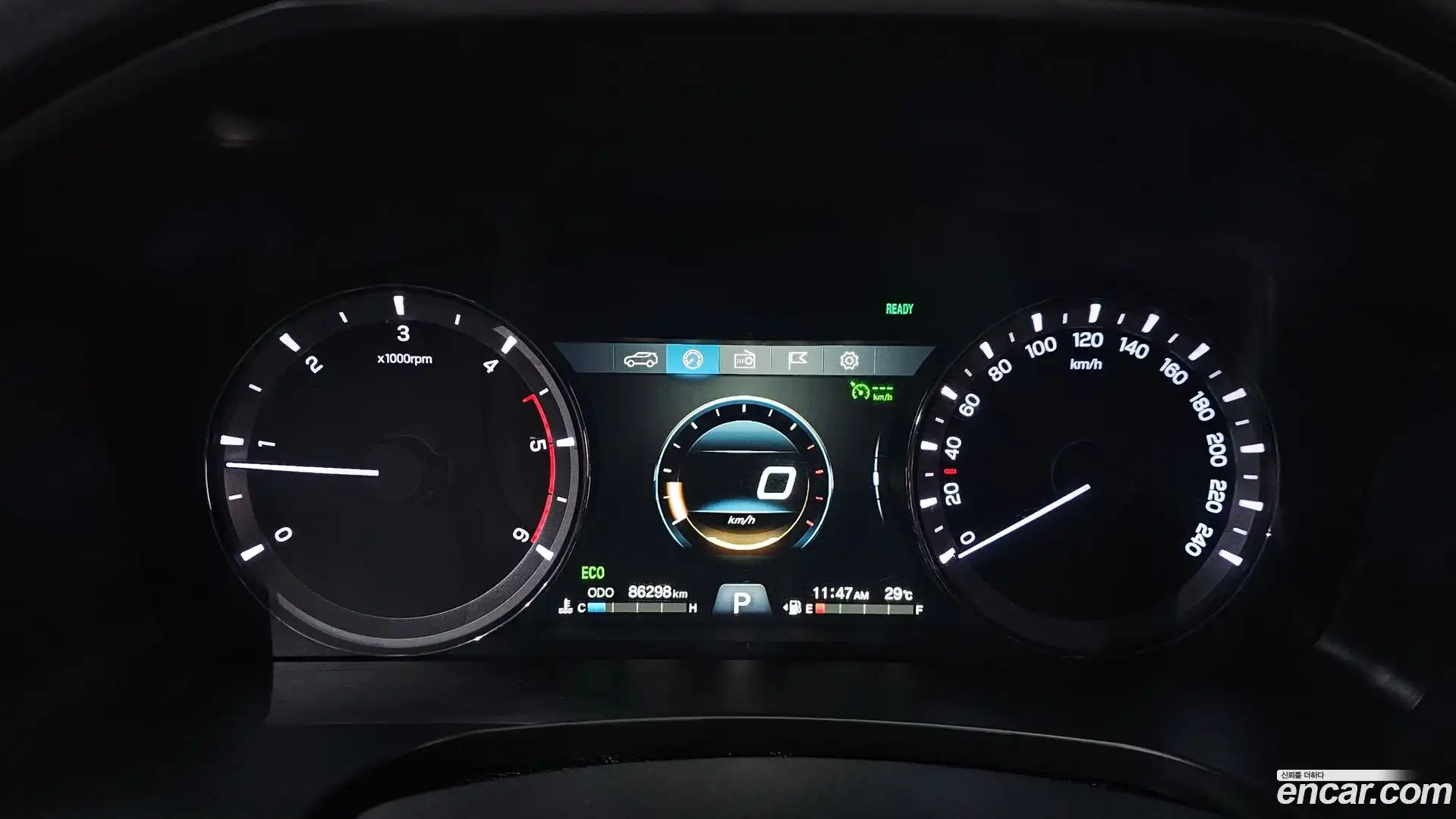 Rexton KG Mobility 2019.0-INNER-008