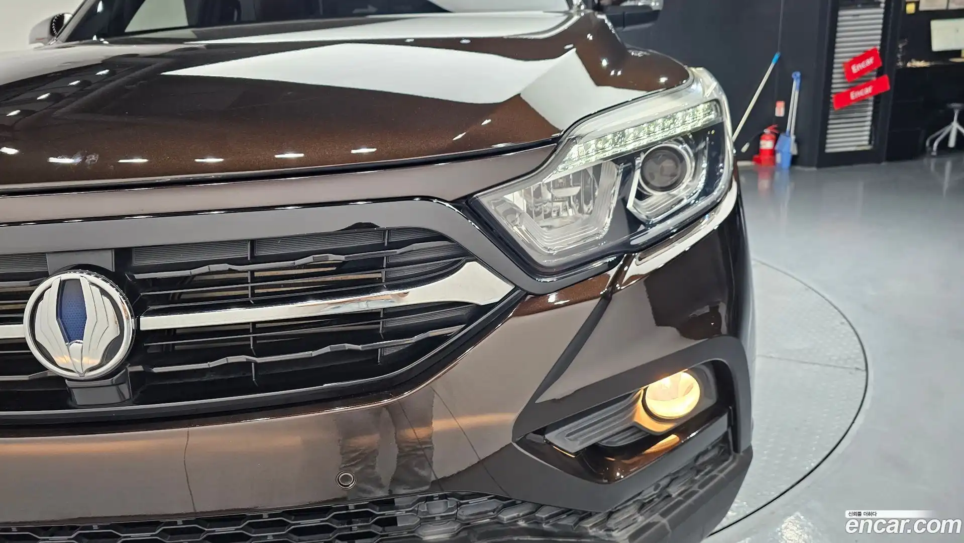 Rexton KG Mobility 2019.0-OUTER-032