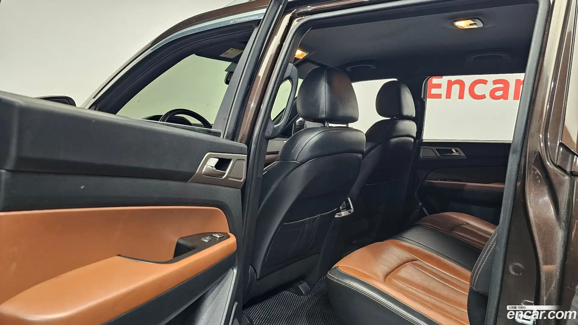 Rexton KG Mobility 2019.0-OPTION-041