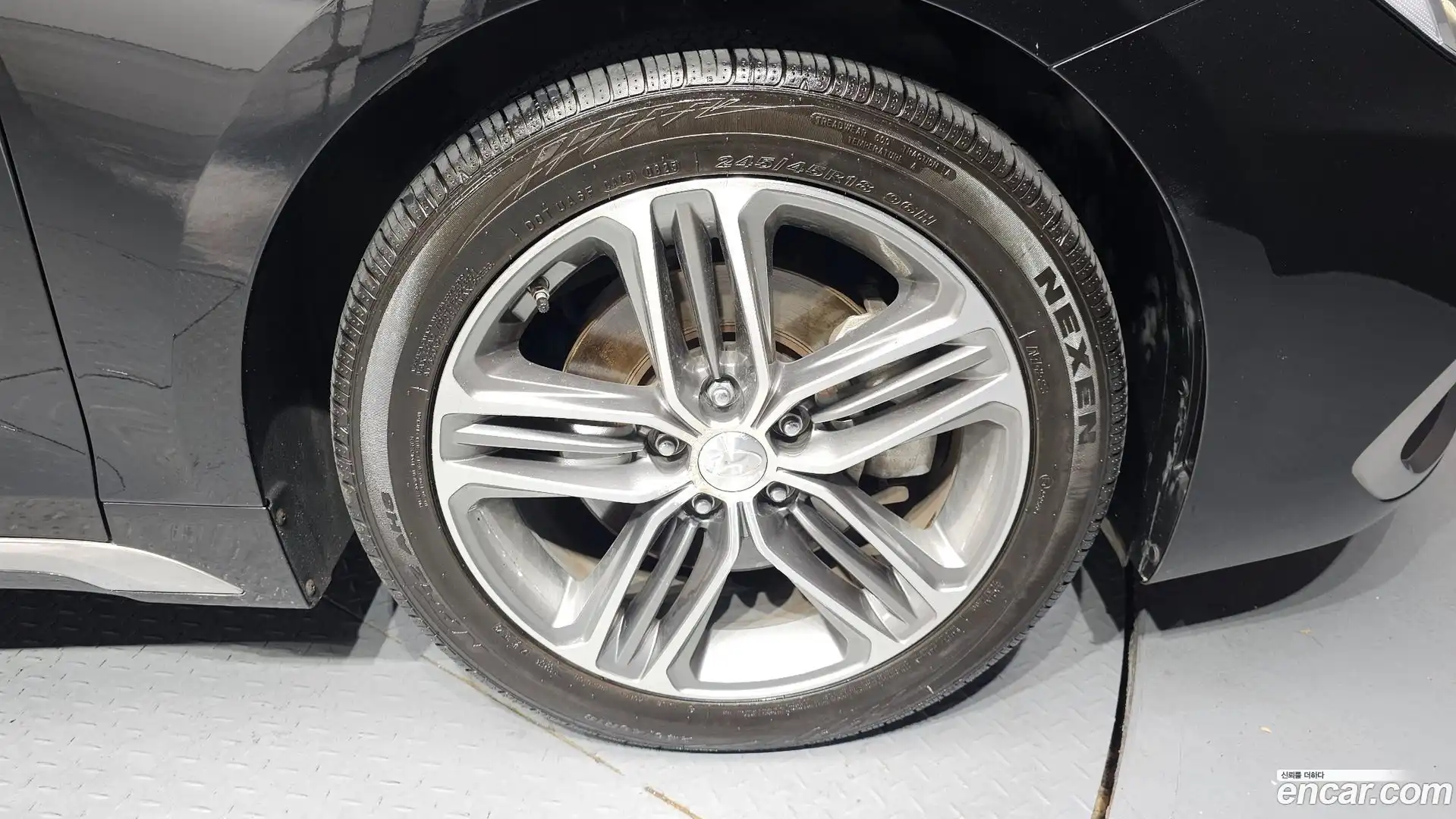 Grandeur Hyundai 2017.0-OUTER-031