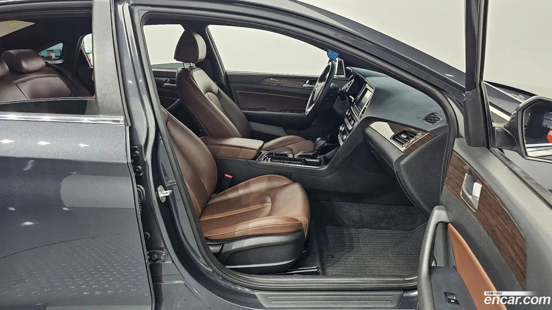 Sonata Hyundai 2018.2-OPTION-015