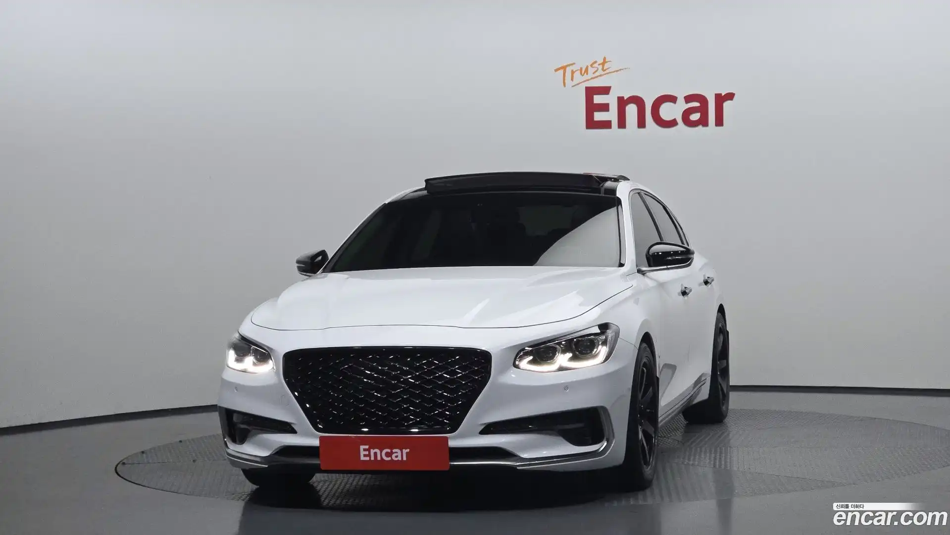 Grandeur Hyundai 2017.6-OUTER-003