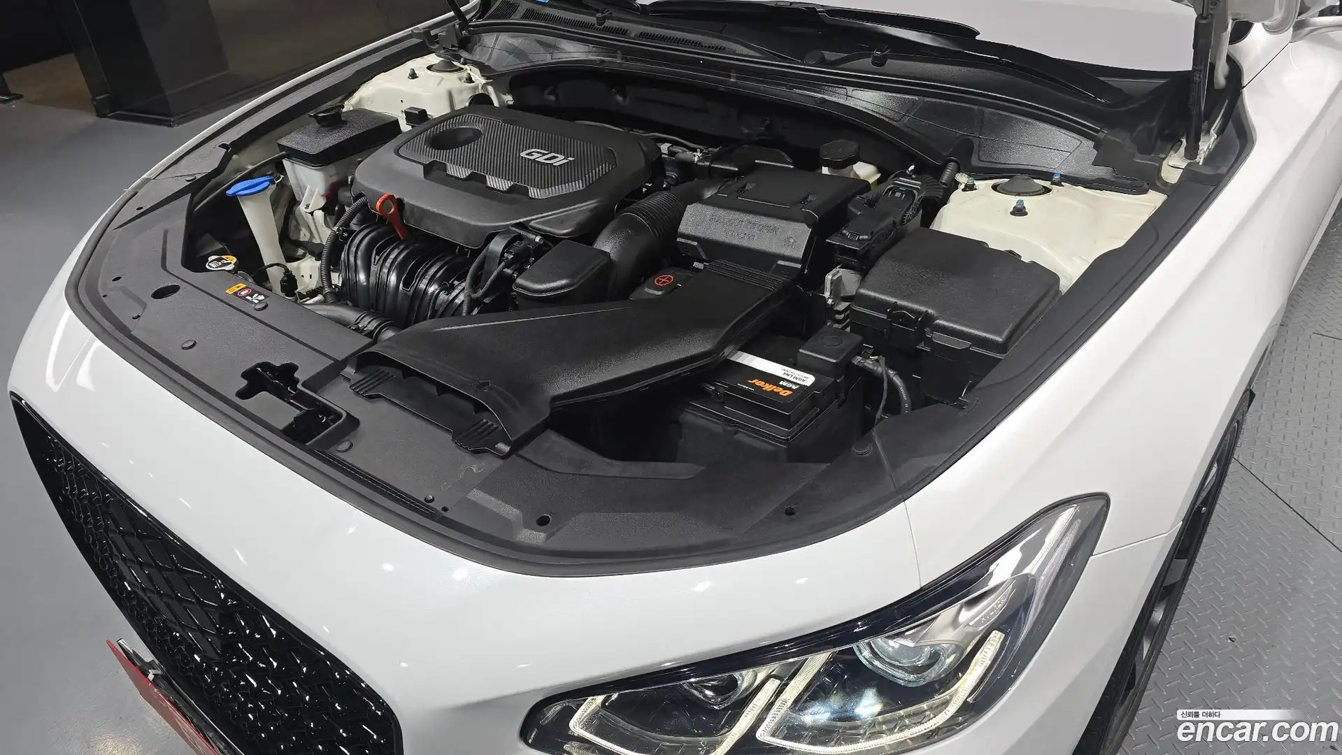 Grandeur Hyundai 2017.6-OUTER-006