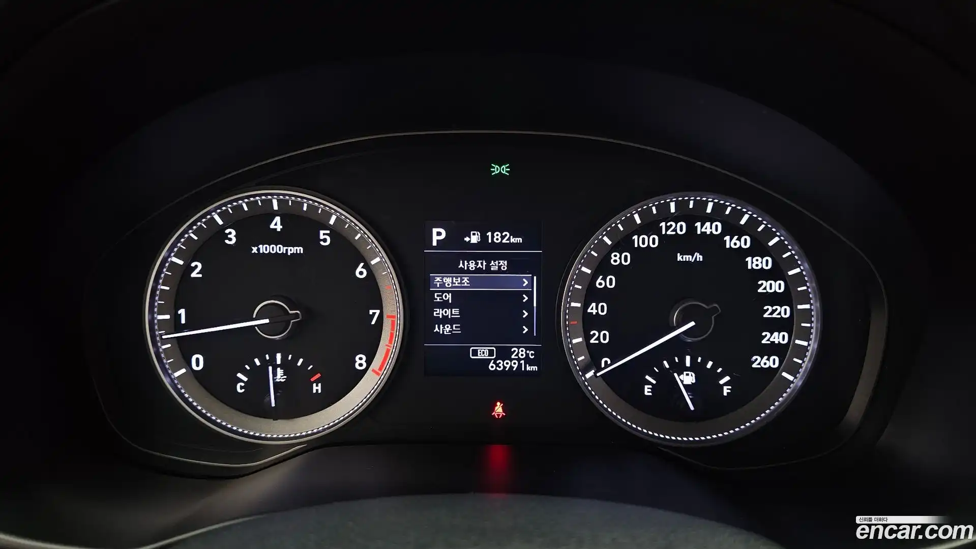 Grandeur Hyundai 2017.6-INNER-008