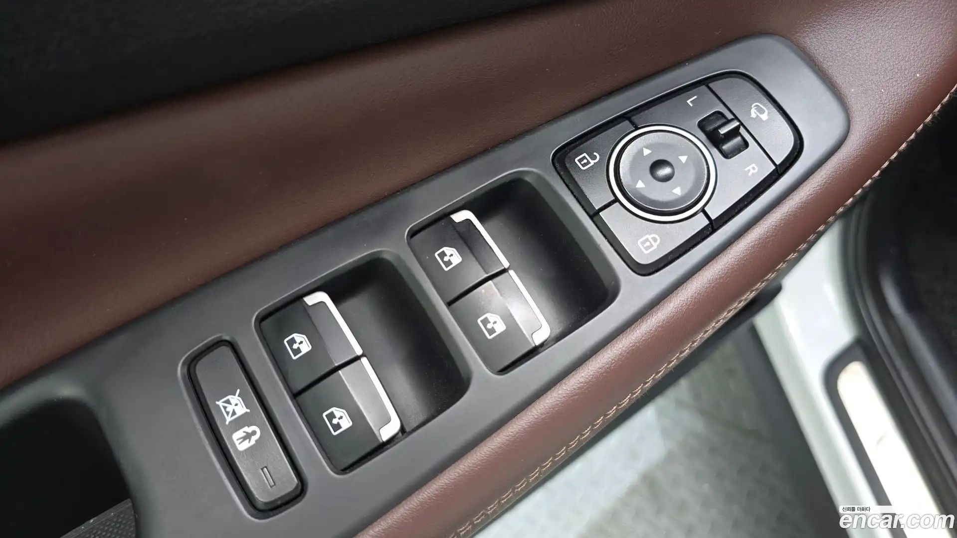 Santafe Hyundai 2018.9-OPTION-047