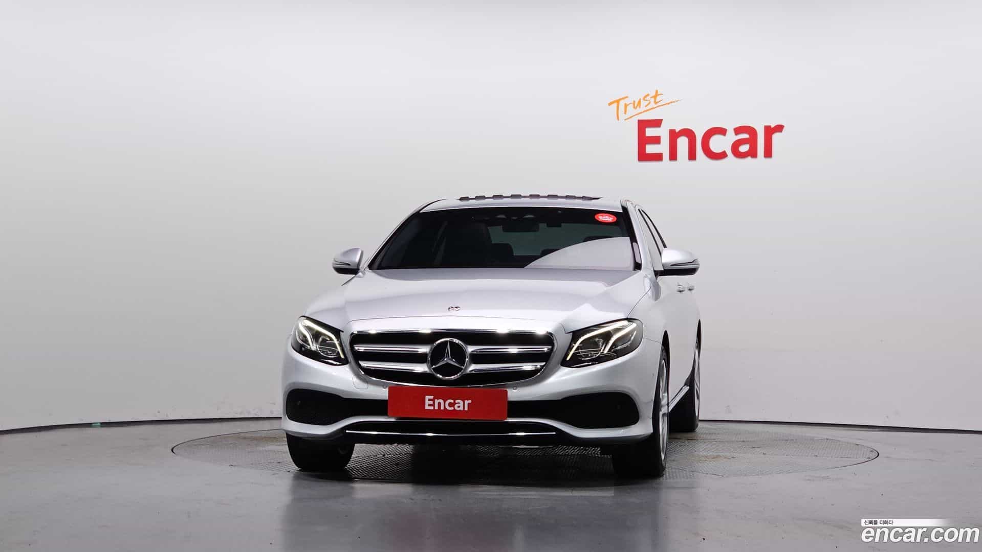 E-Class Mercedes-Benz 2017.6-OUTER-003