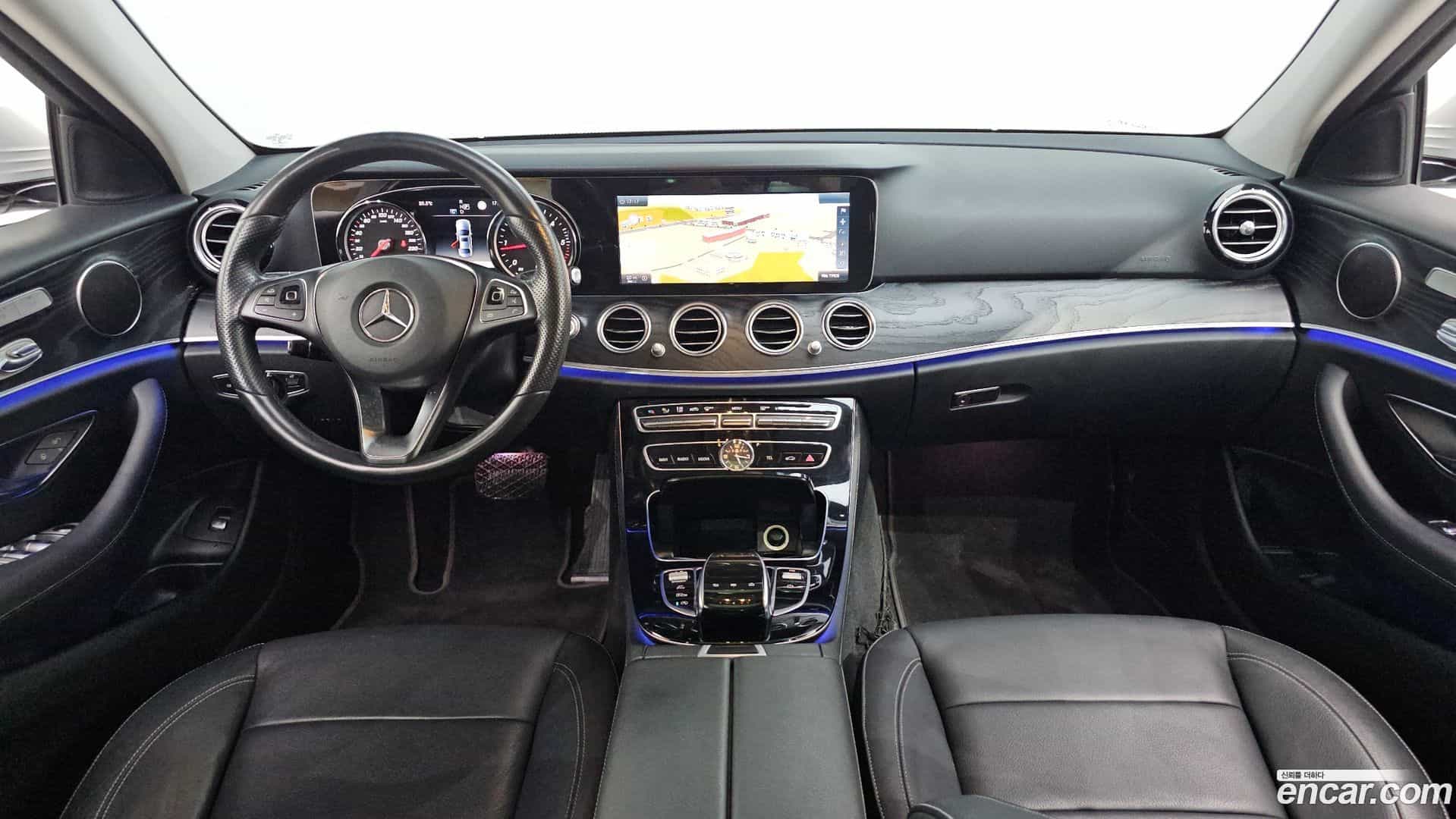 E-Class Mercedes-Benz 2017.6-INNER-007