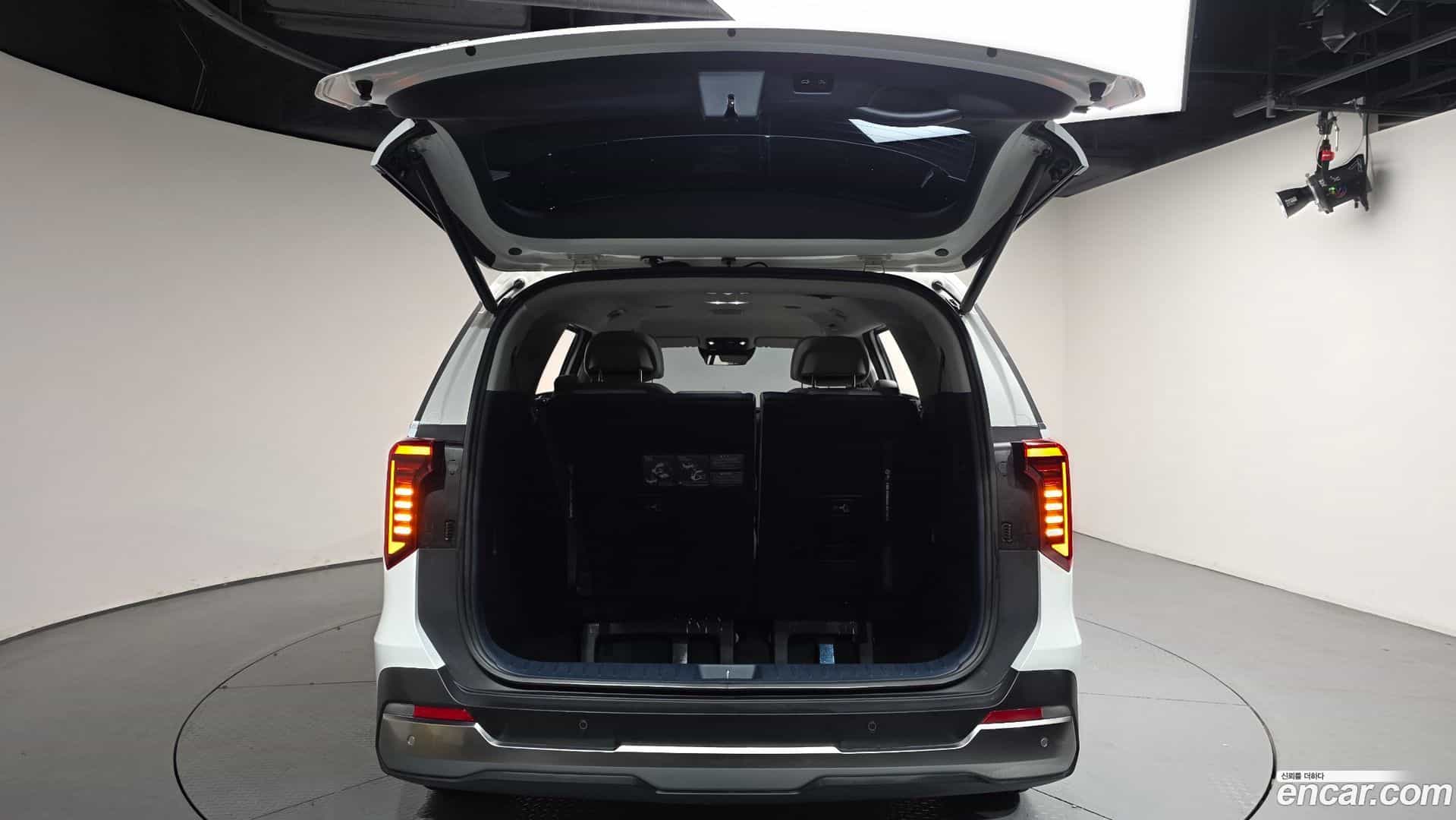 Canival Kia 2024.4-OPTION-024
