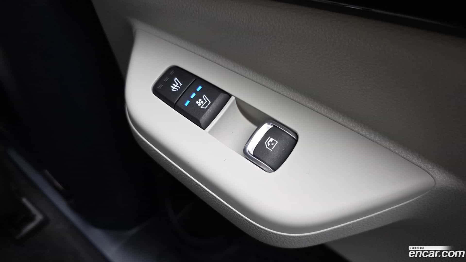 Canival Kia 2024.4-OPTION-043