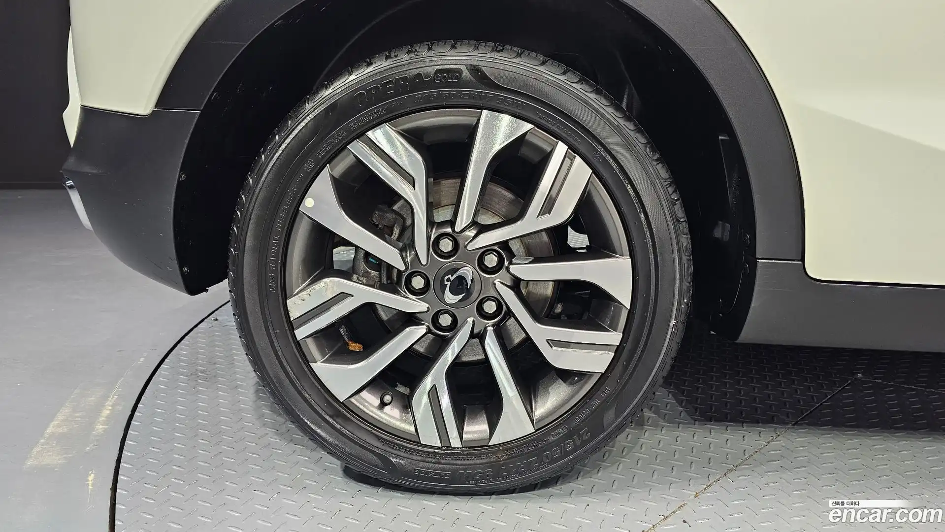 TIBOLI KG Mobility 2019.4-OUTER-031