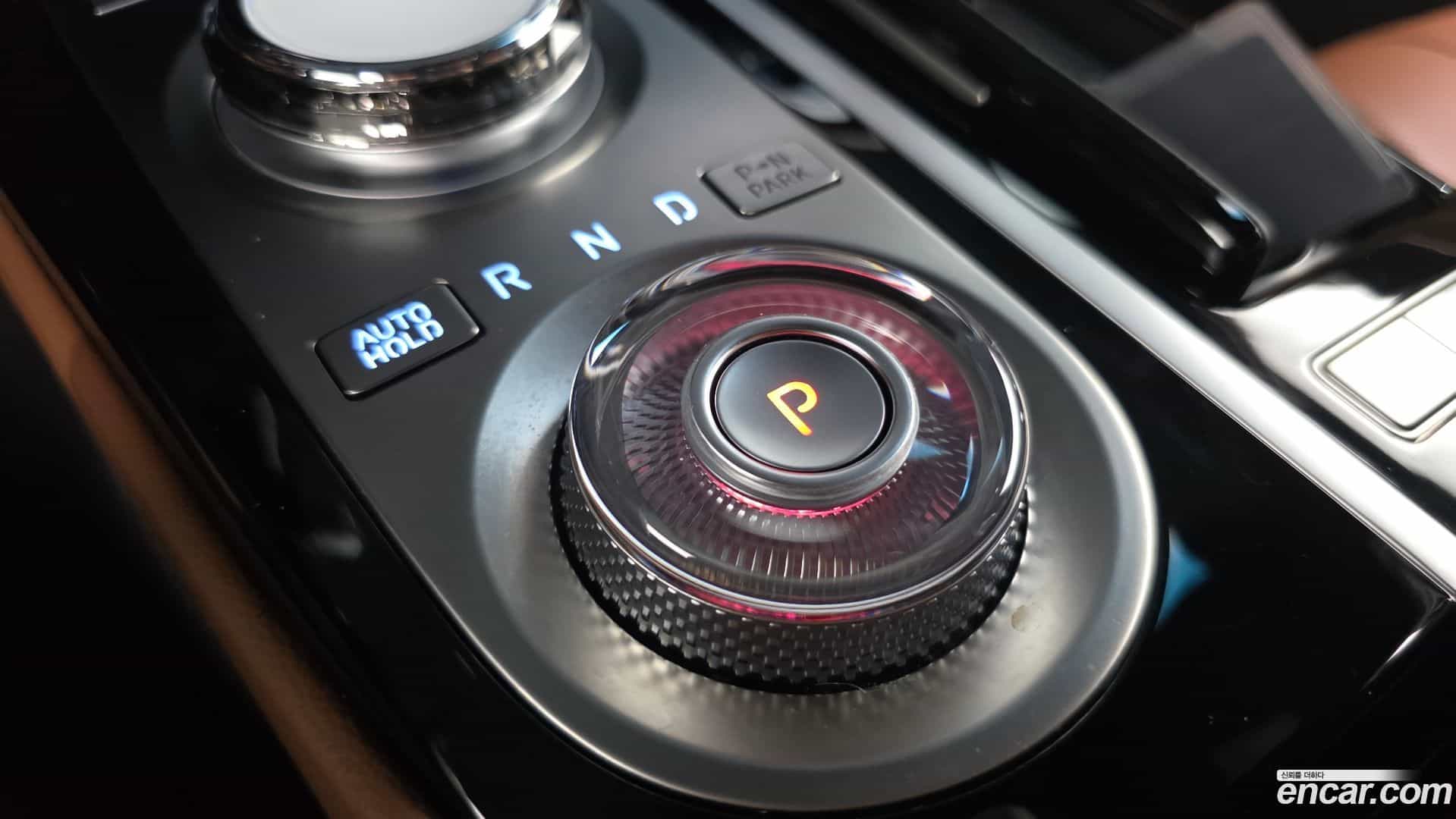 G80 Genesis 2023.2-INNER-009