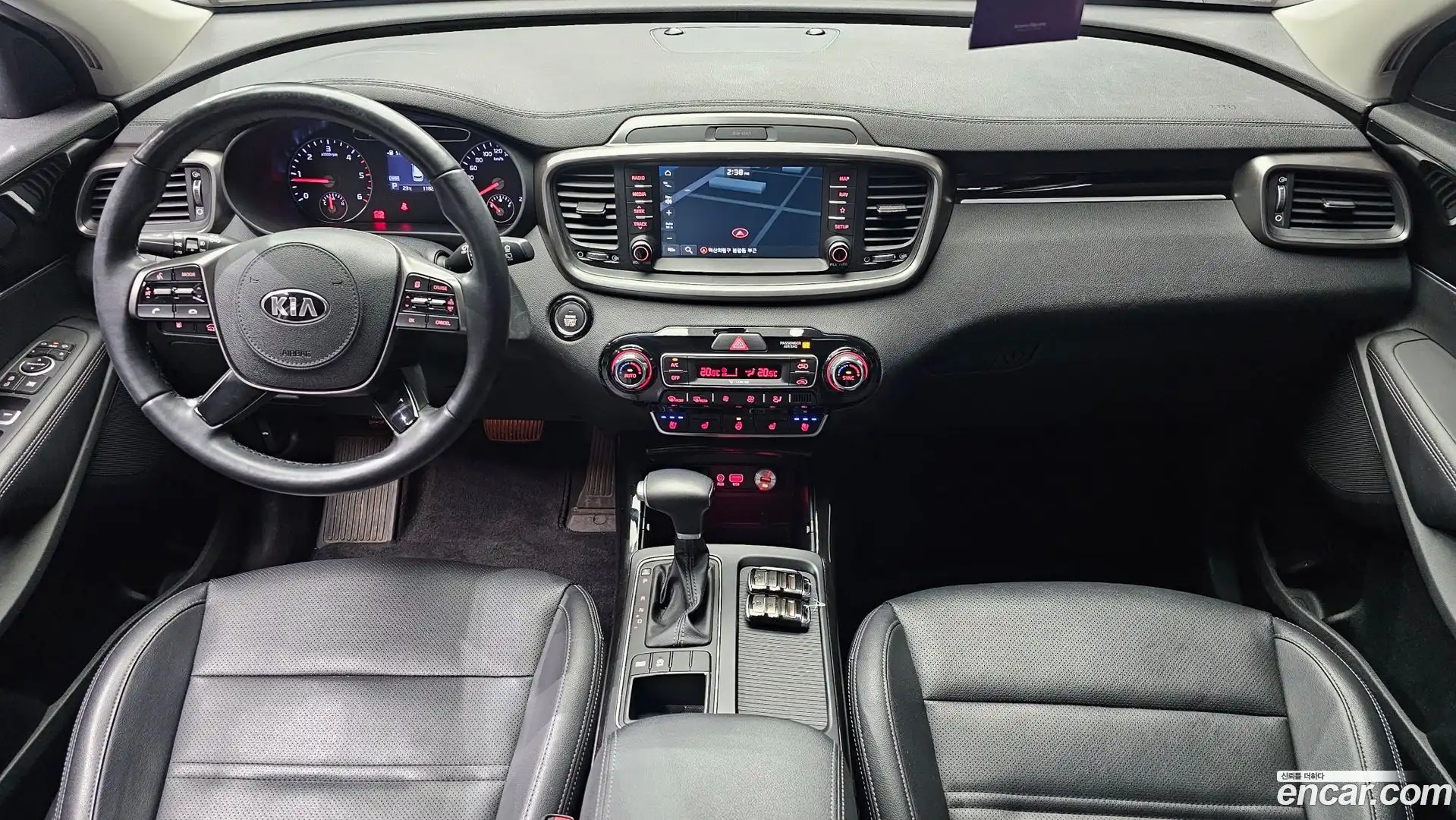 Sorento Kia 2018.2-INNER-007