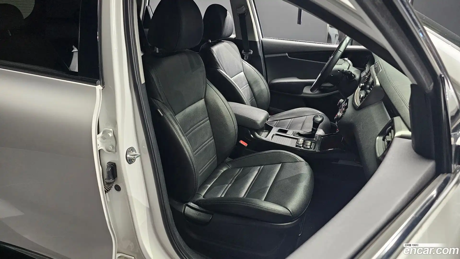 Sorento Kia 2018.2-OPTION-016