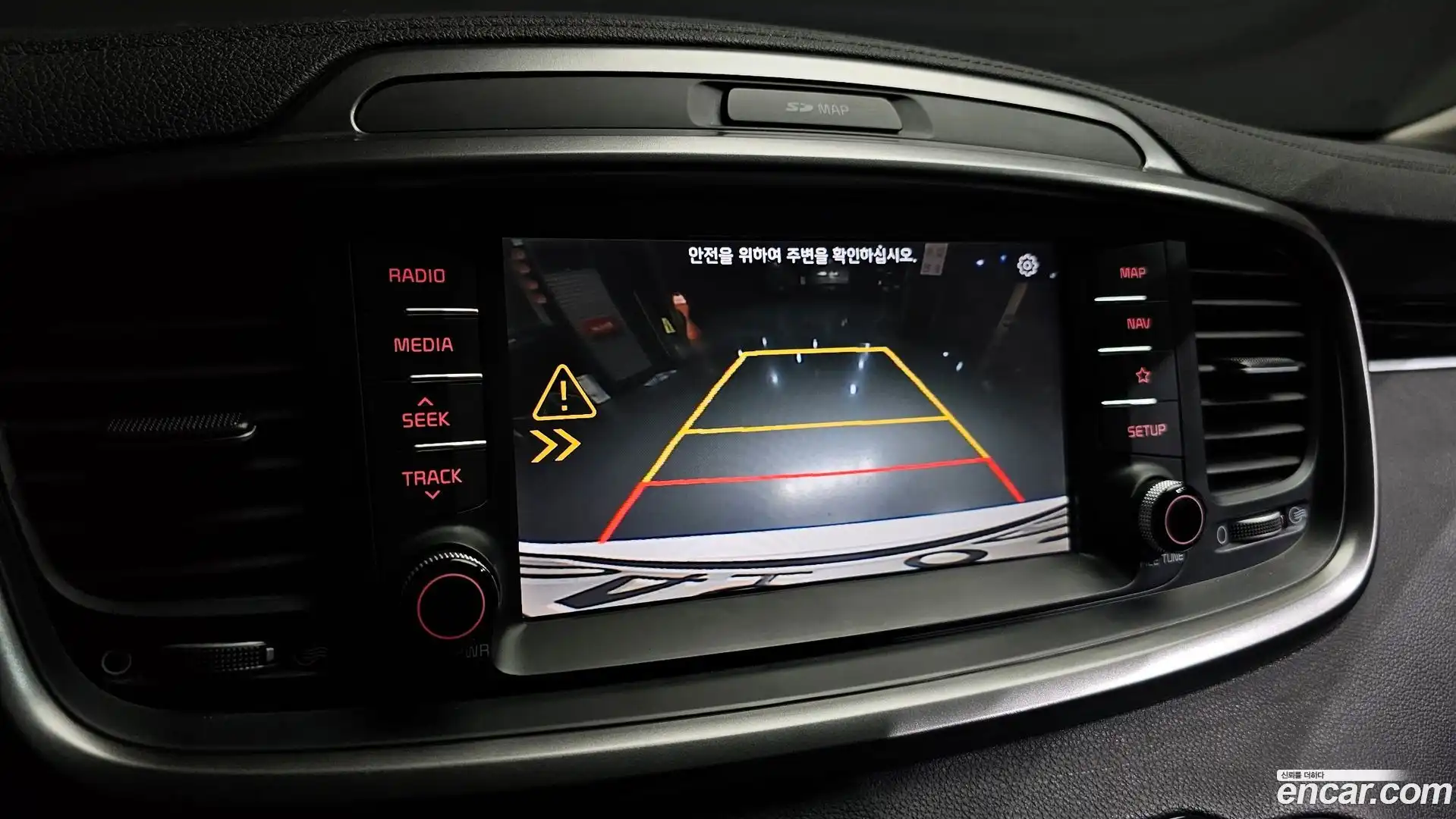 Sorento Kia 2018.2-OPTION-019