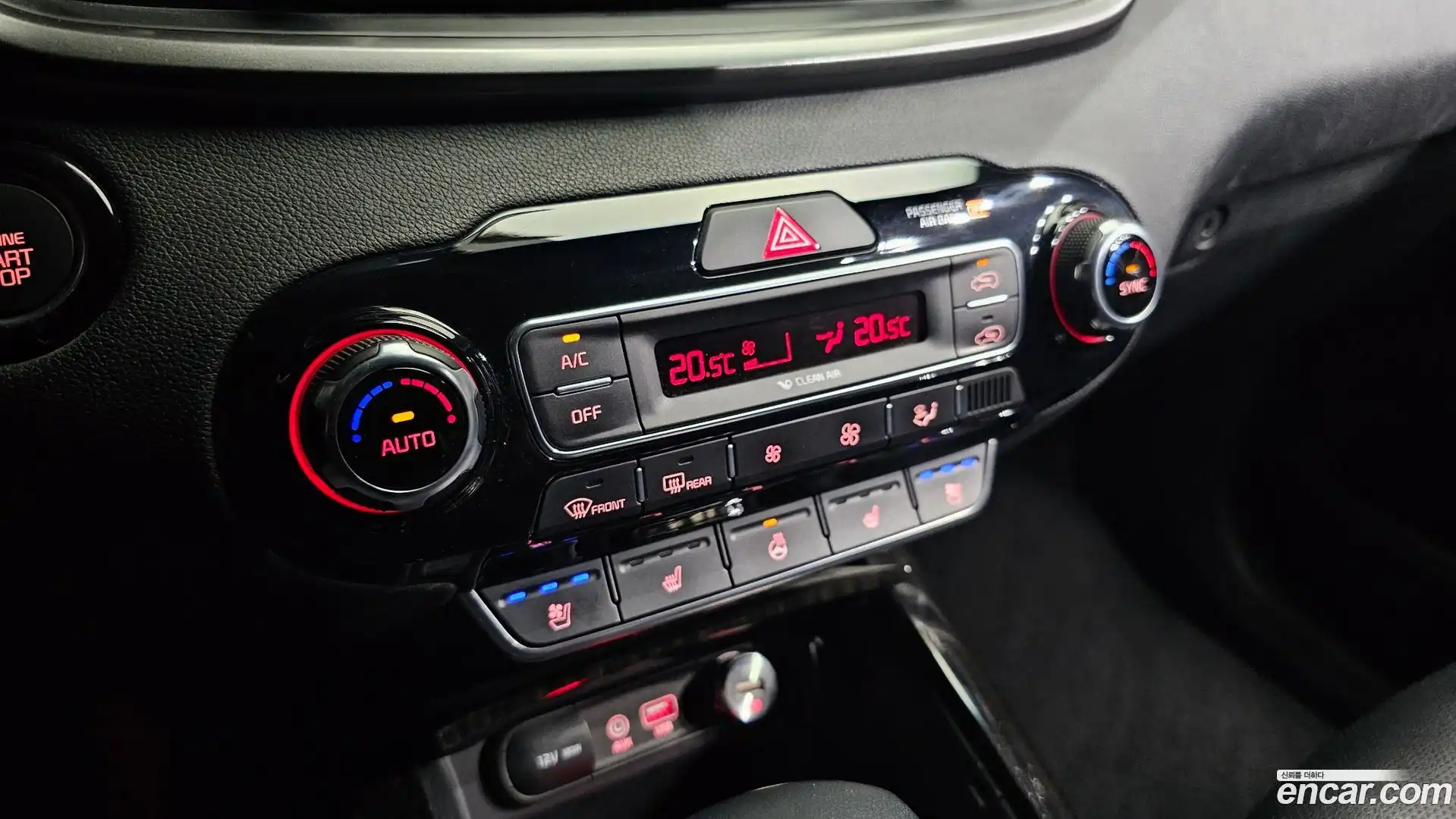 Sorento Kia 2018.2-OPTION-041