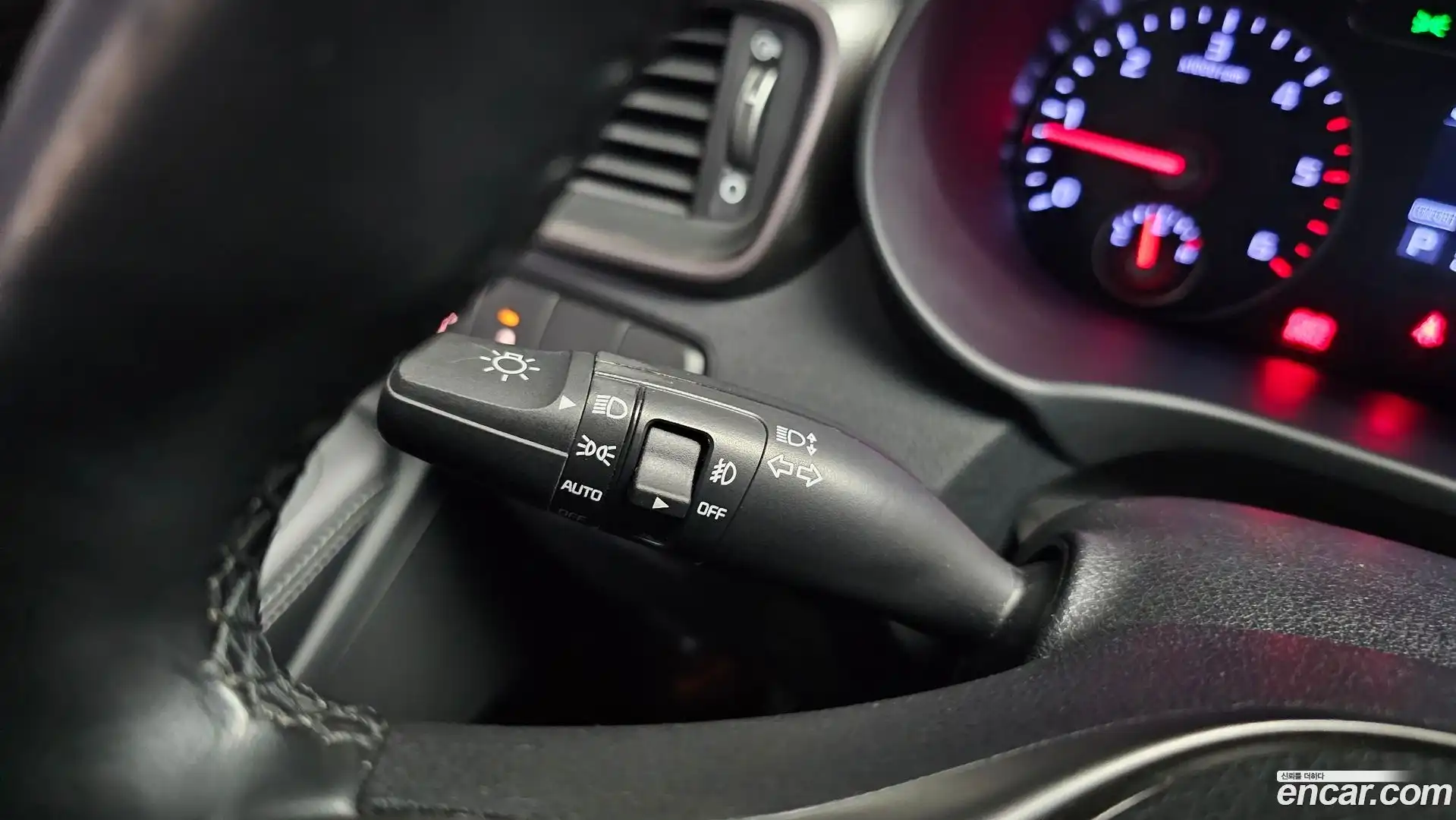 Sorento Kia 2018.2-OPTION-043