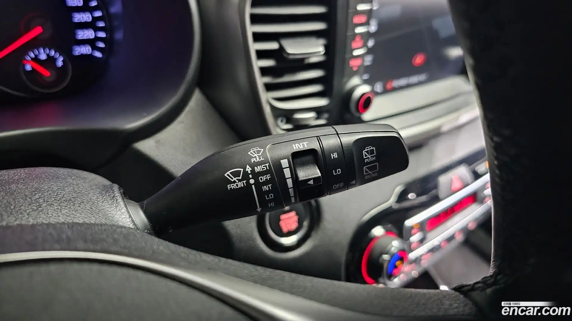 Sorento Kia 2018.2-OPTION-044