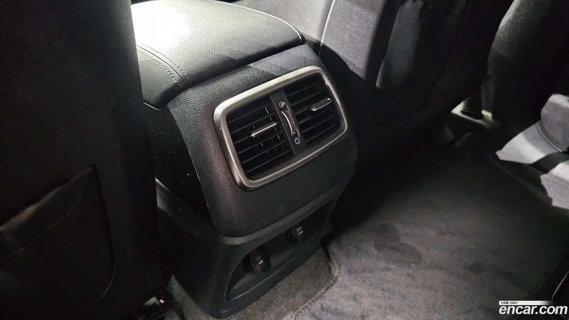 Sorento Kia 2018.2-OPTION-046