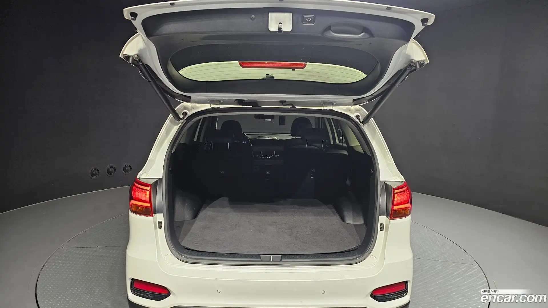 Sorento Kia 2018.2-OPTION-048