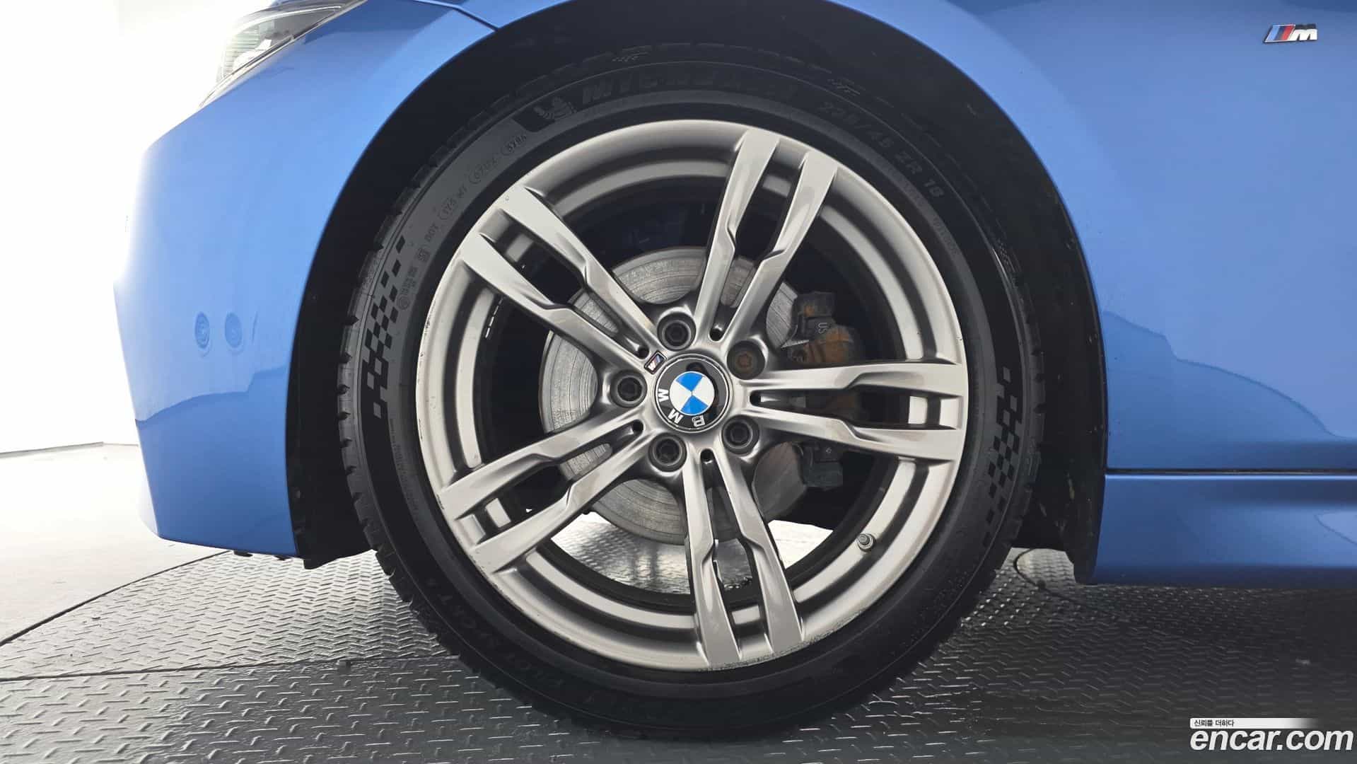 3-Series BMW 2016.6-OUTER-005