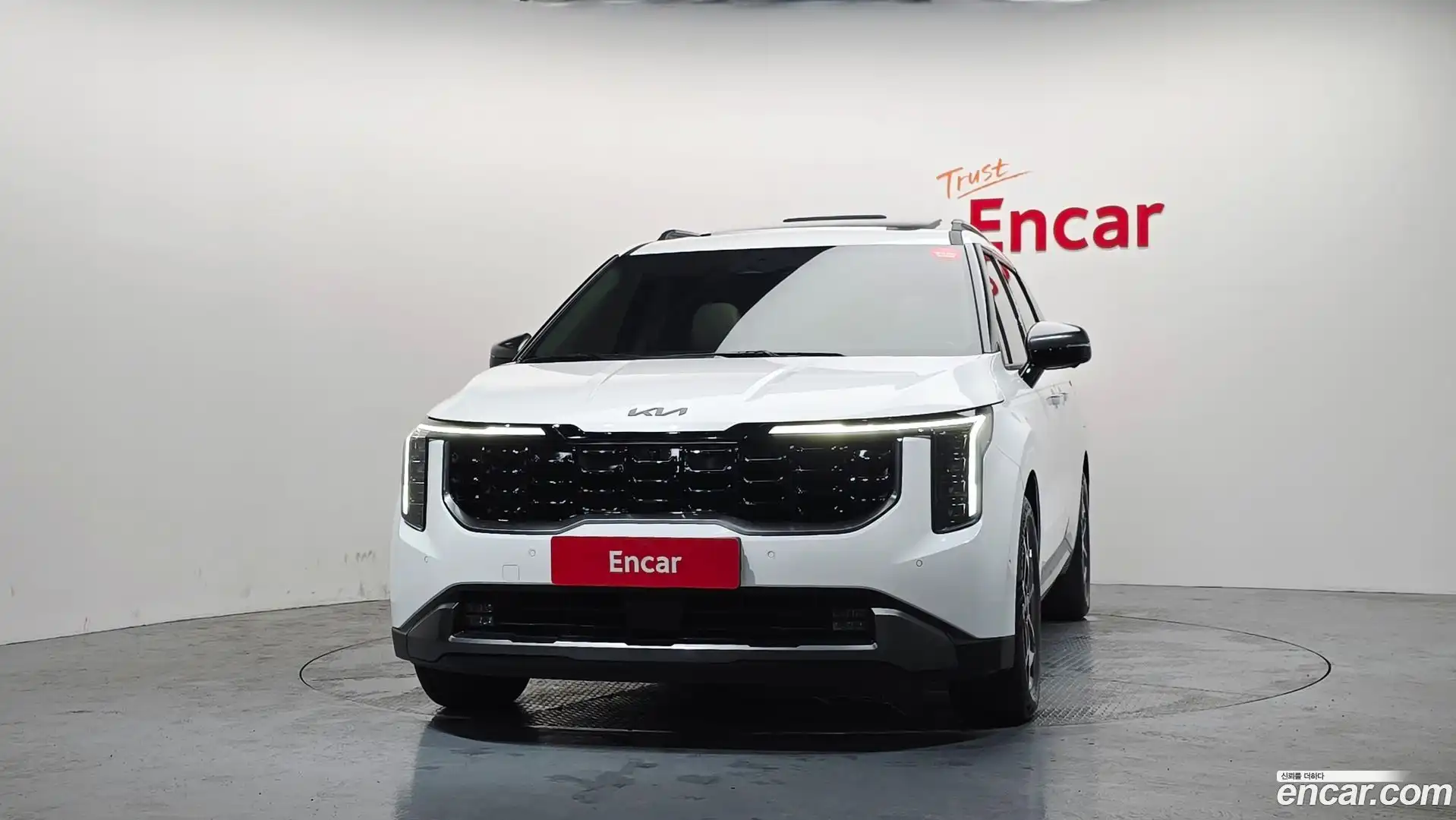 Canival Kia 2025.10-OUTER-003