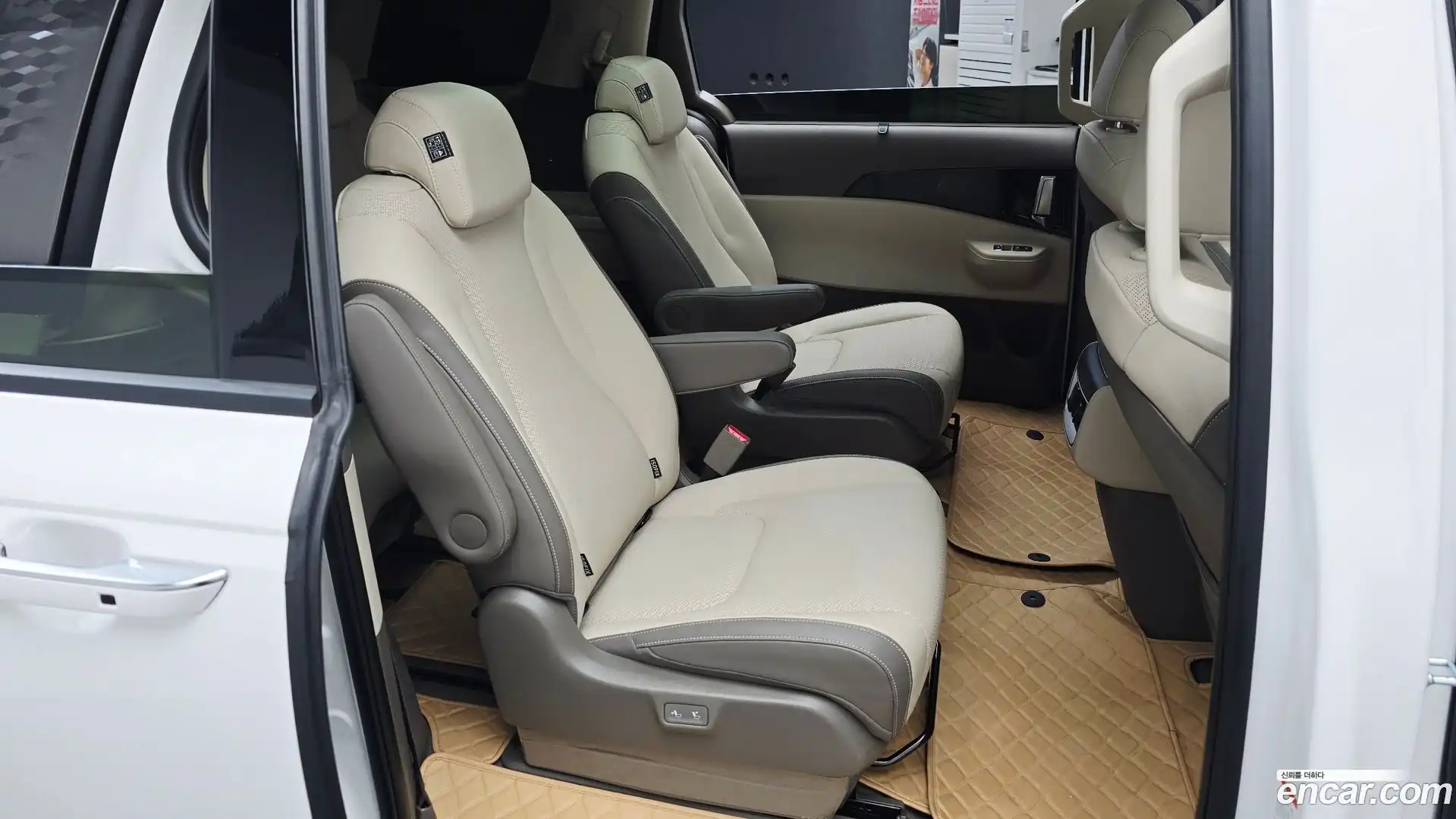 Canival Kia 2025.10-OPTION-015