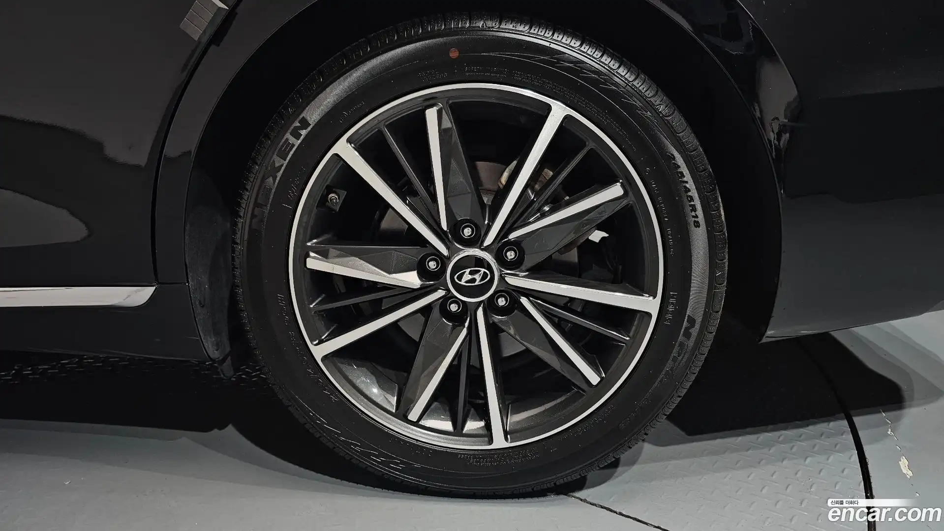 Grandeur Hyundai 2020.10-OUTER-031