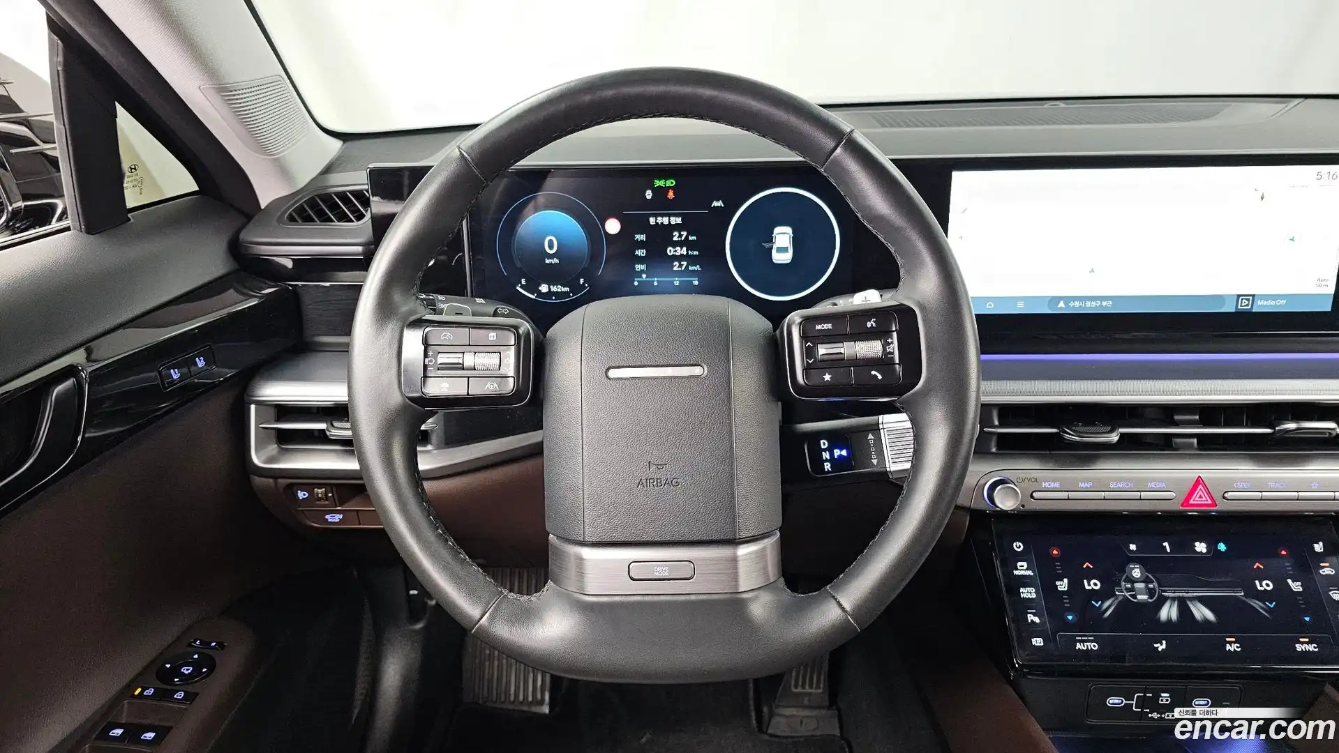 Grandeur Hyundai 2023.5-OPTION-017