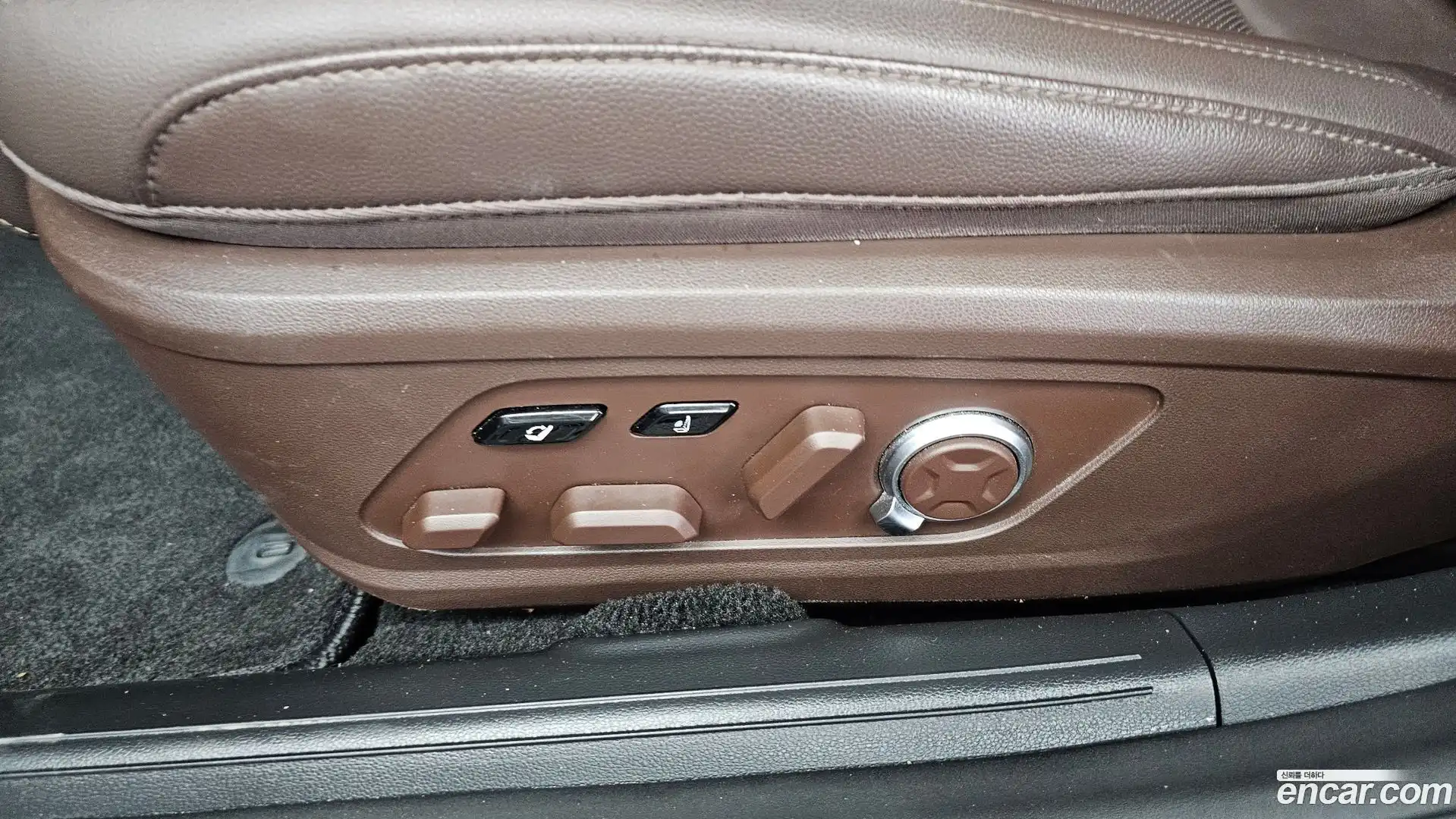 Grandeur Hyundai 2023.5-OPTION-044